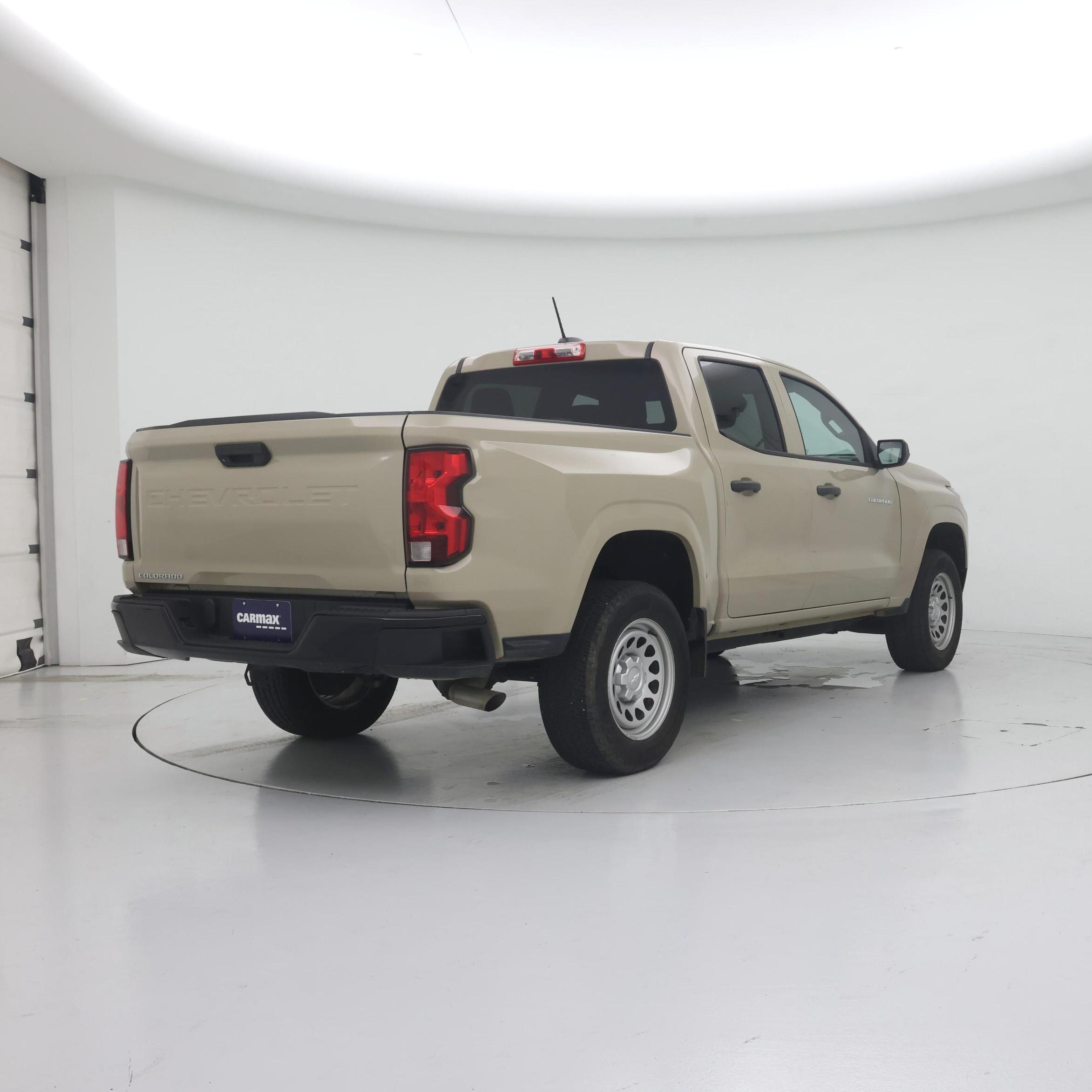 Thumbnail: 2023 Chevrolet Colorado - 8