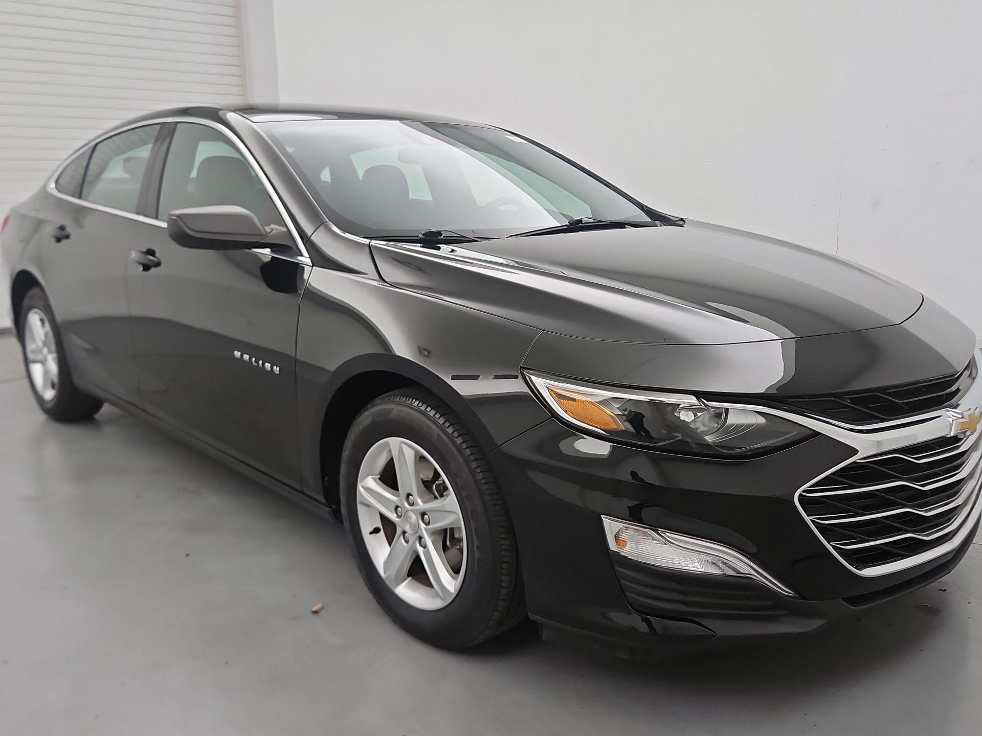 Thumbnail: 2023 Chevrolet Malibu - 1