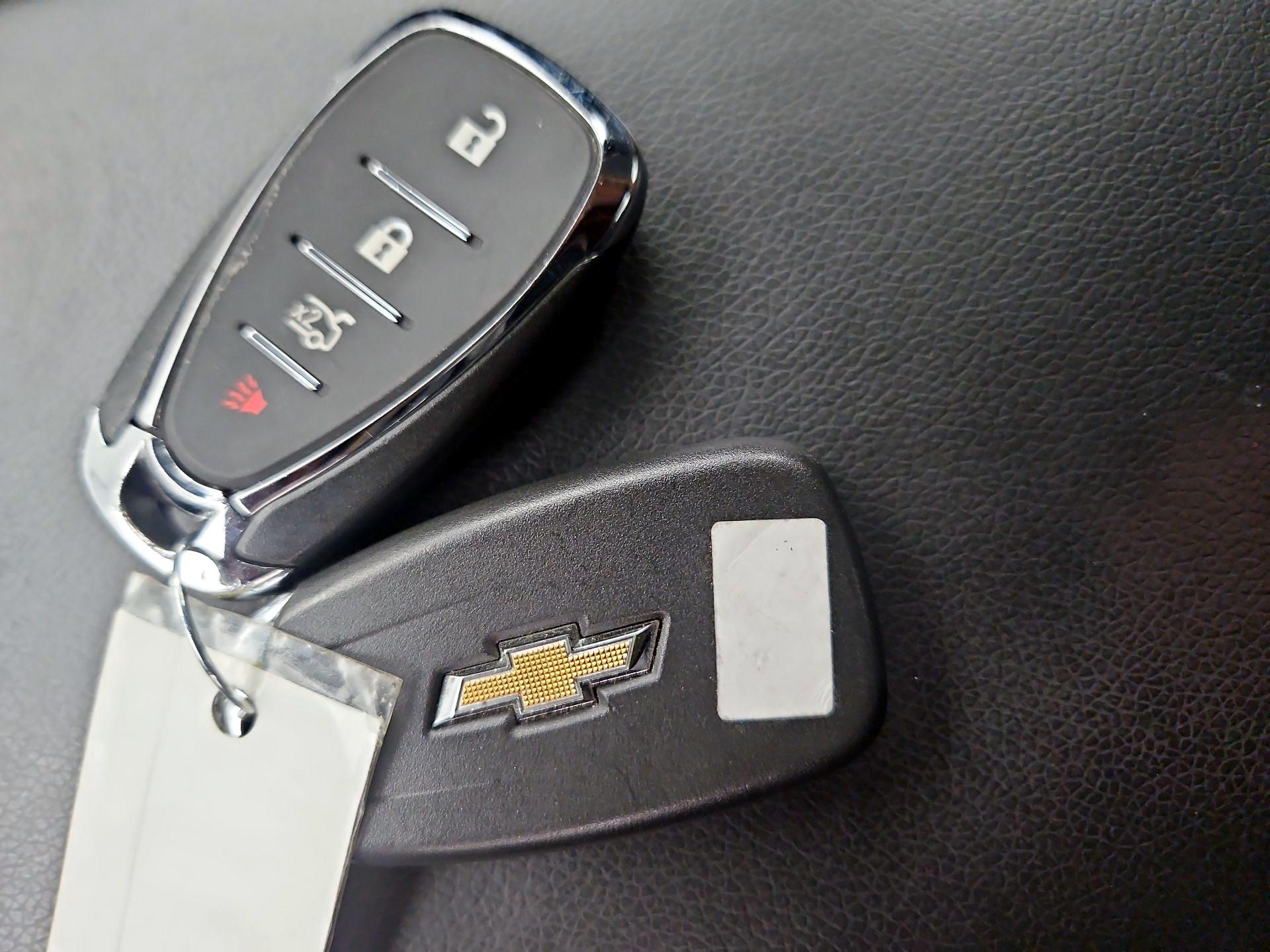 Thumbnail: 2023 Chevrolet Malibu - 20