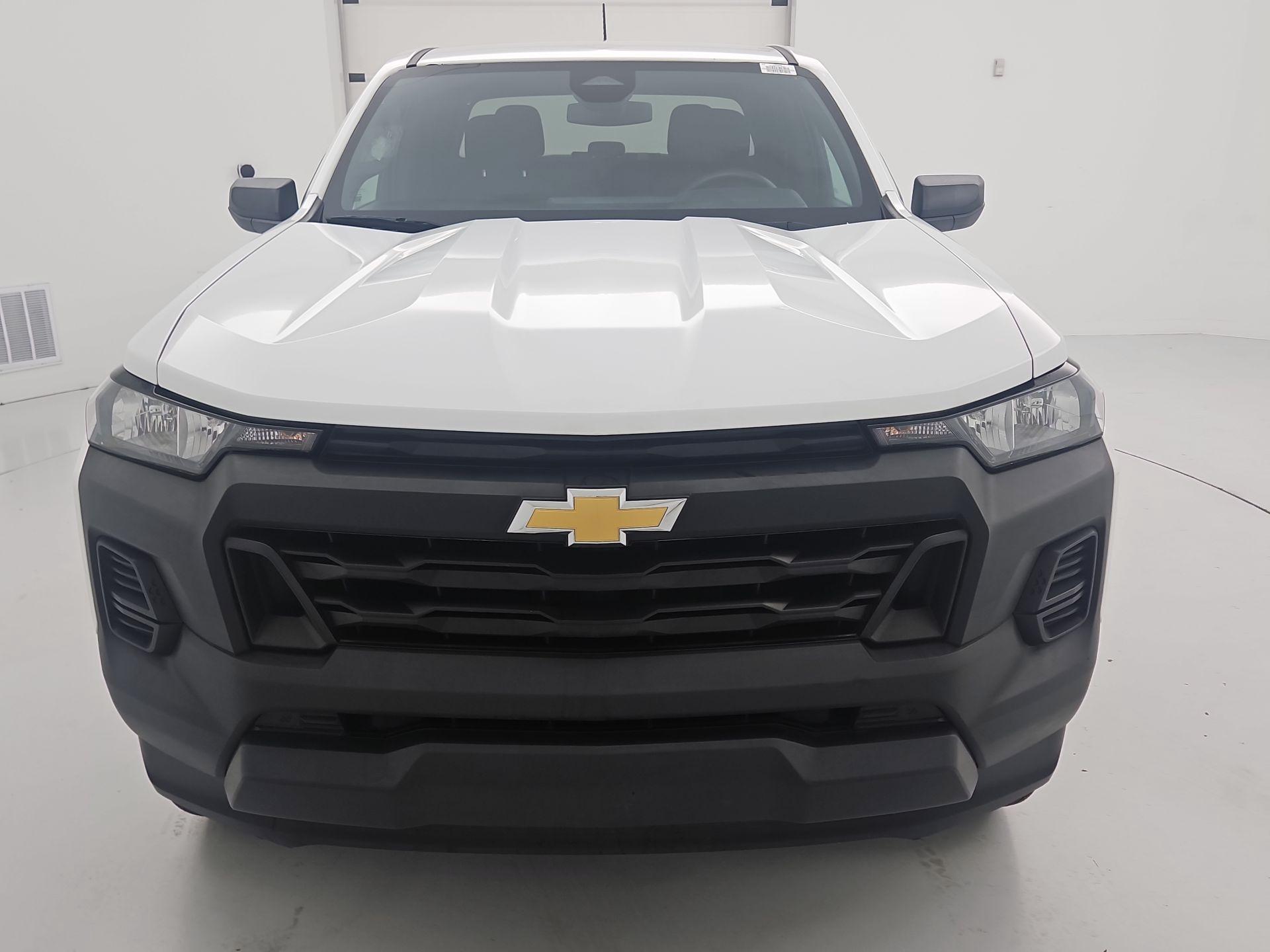 Thumbnail: 2024 Chevrolet Colorado - 2