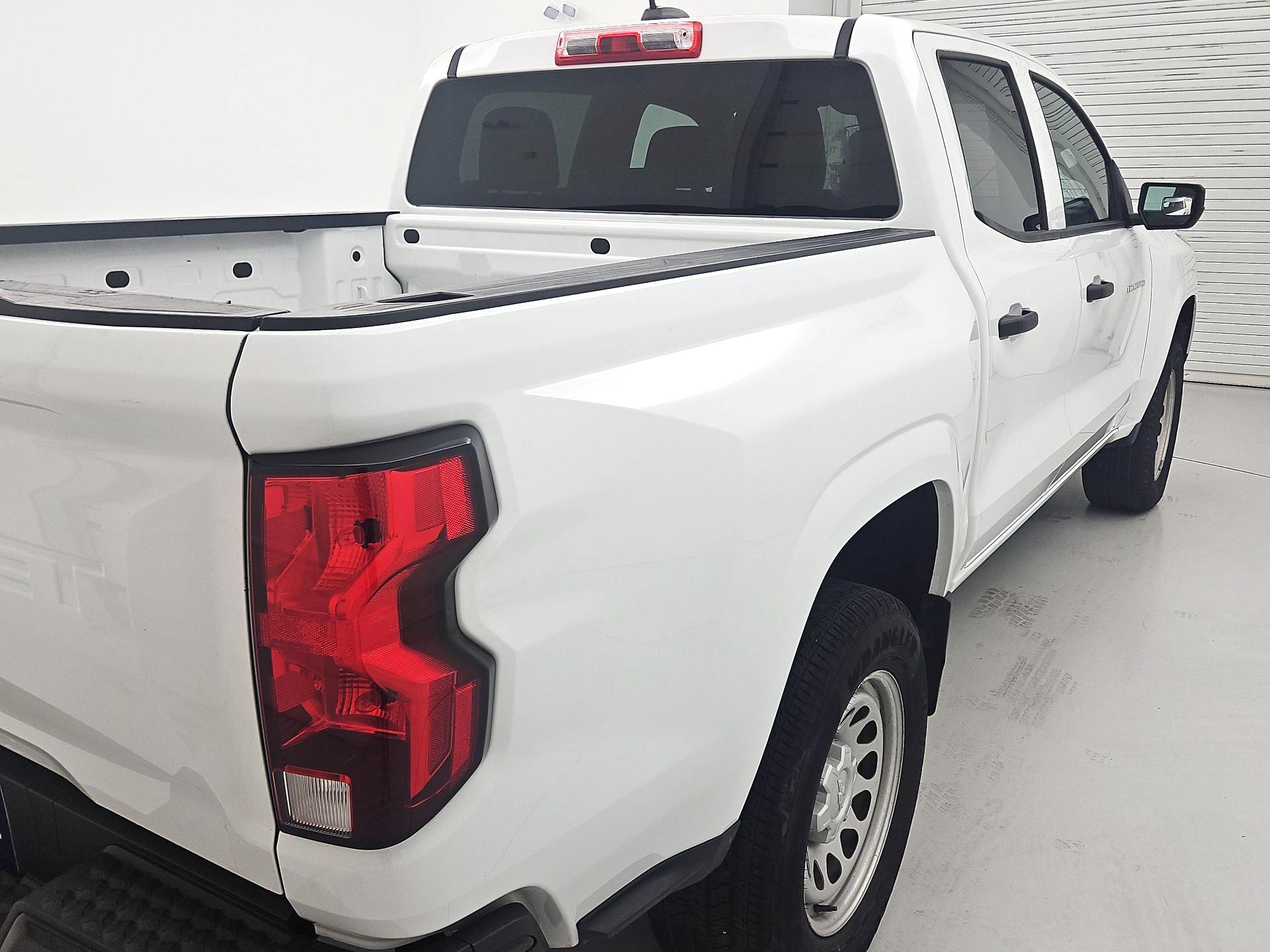 Thumbnail: 2024 Chevrolet Colorado - 5