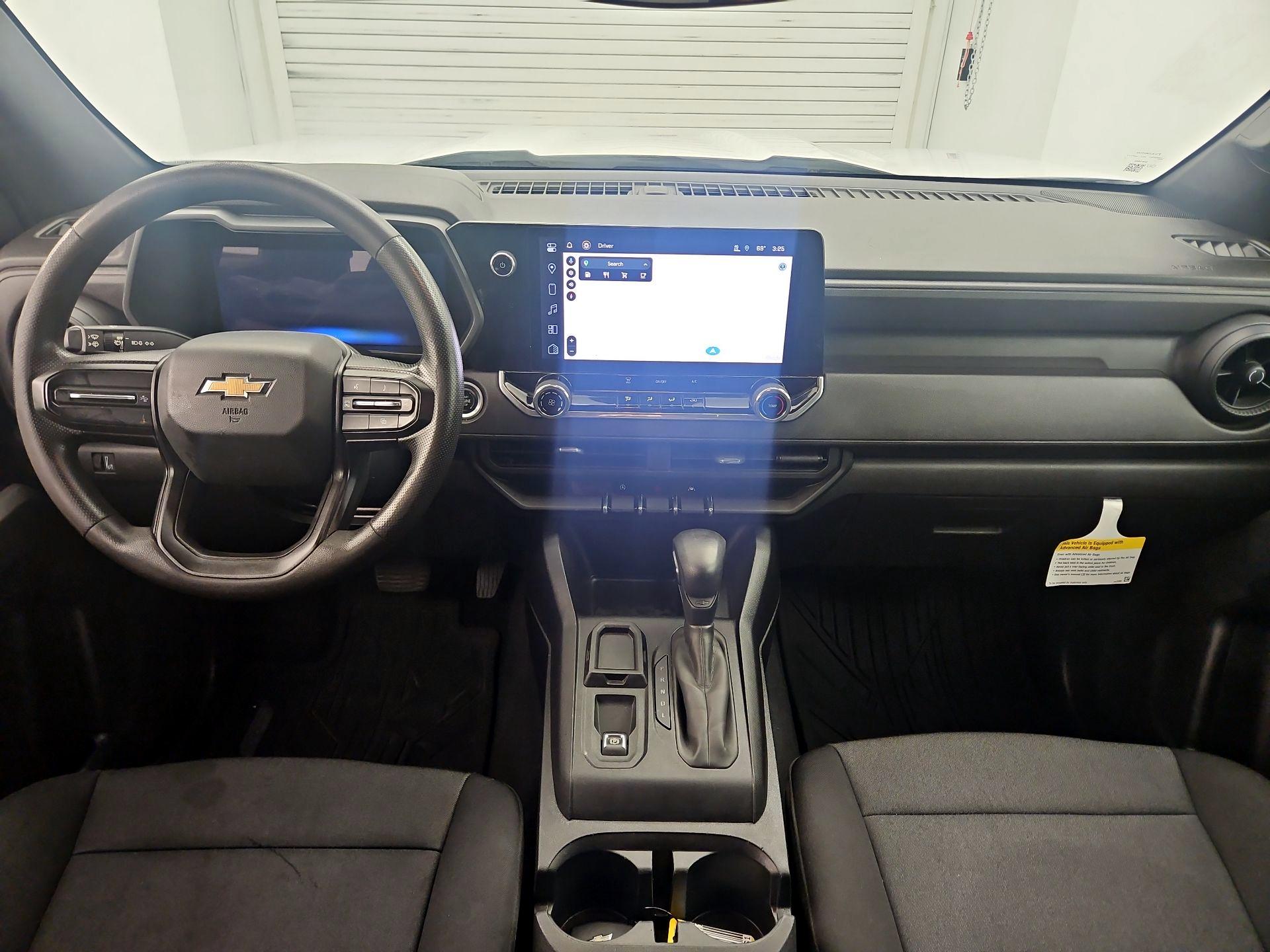Thumbnail: 2024 Chevrolet Colorado - 8