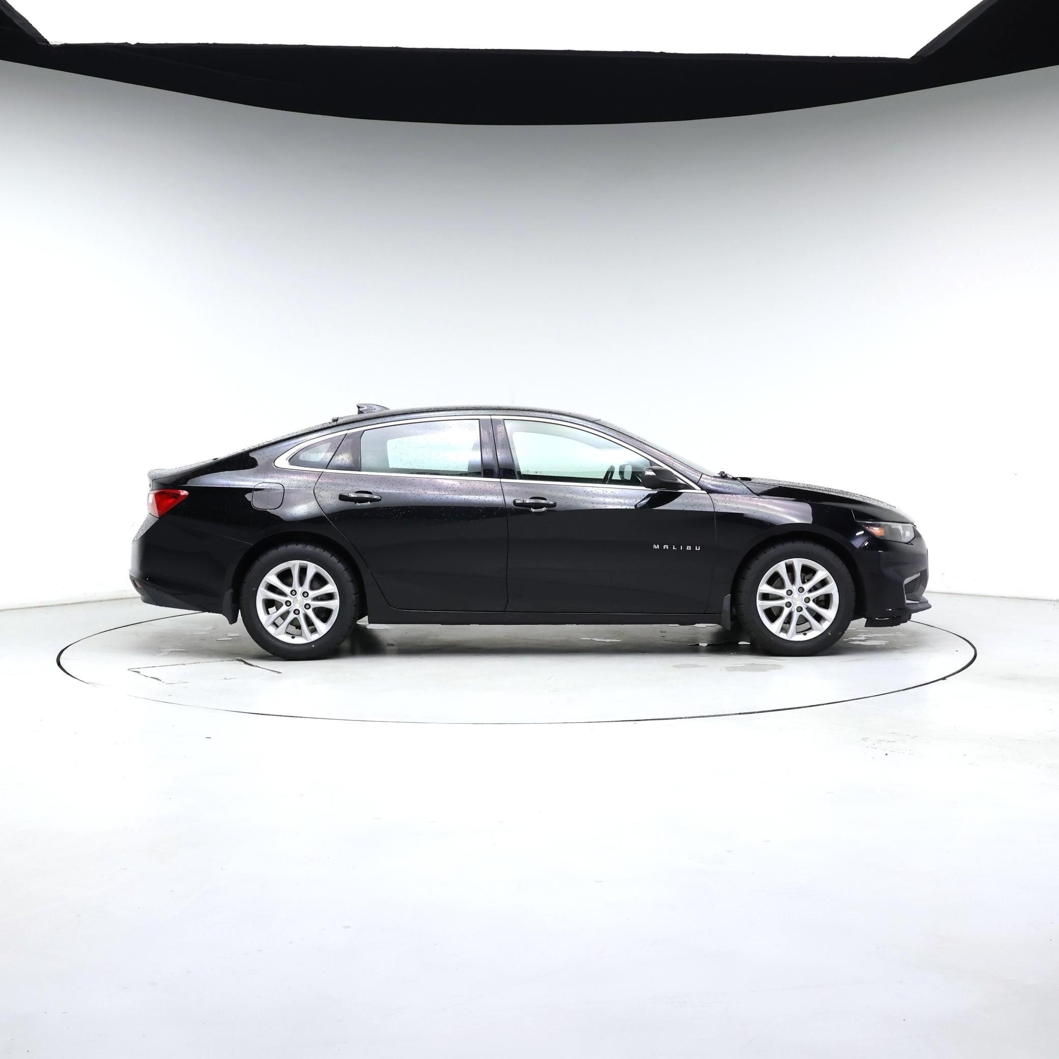 Thumbnail: 2016 Chevrolet Malibu - 7