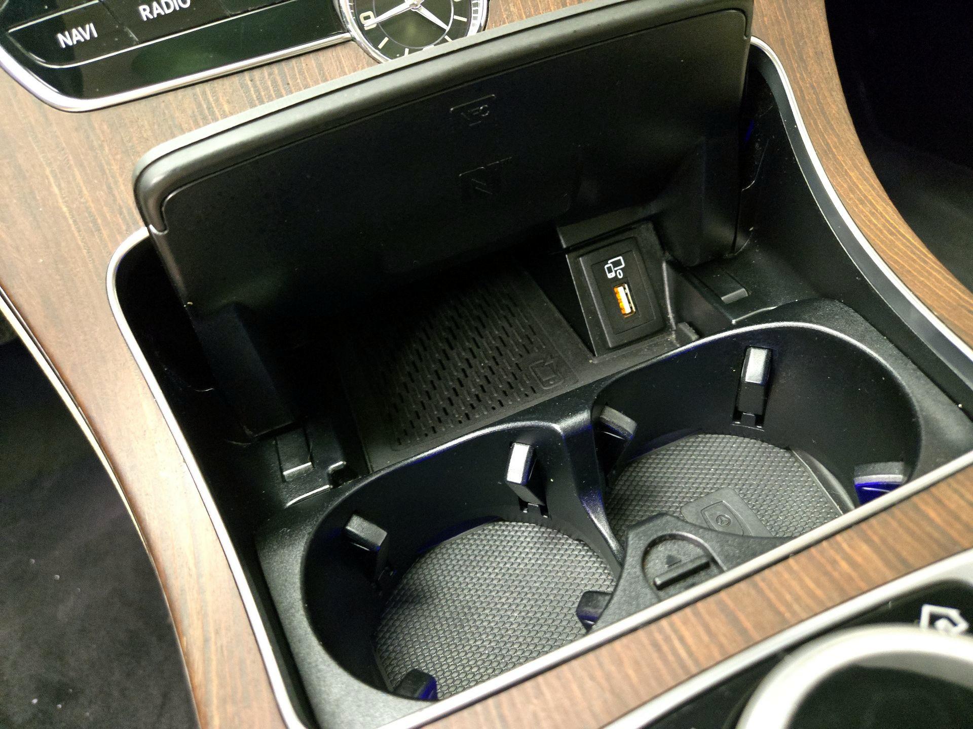 Thumbnail: 2020 Mercedes-Benz C-Class - 19