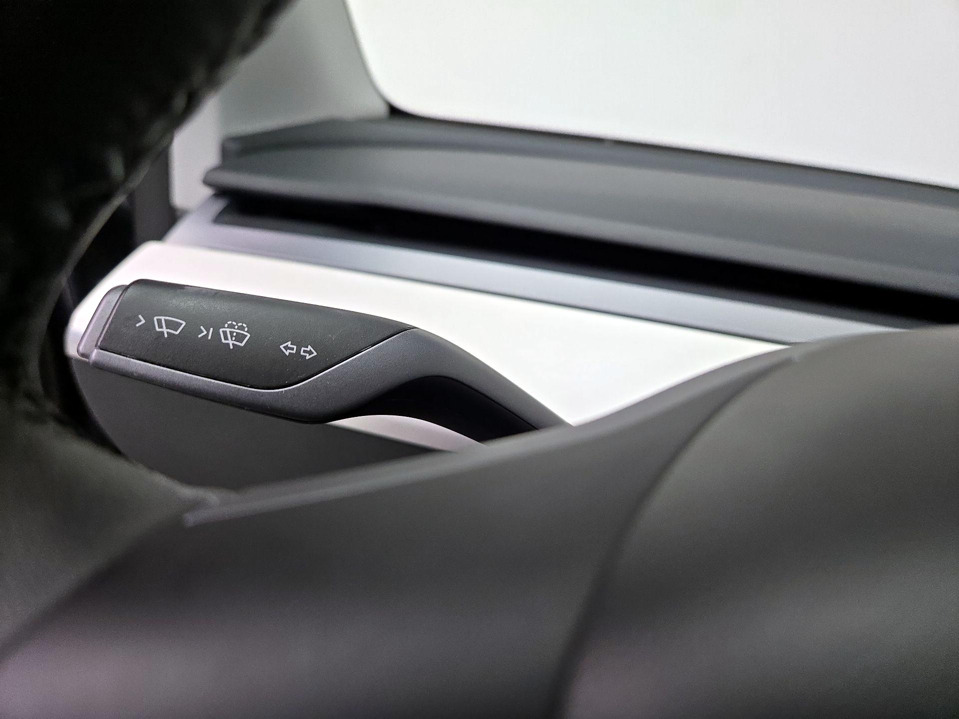 Thumbnail: 2023 Tesla Model Y - 13