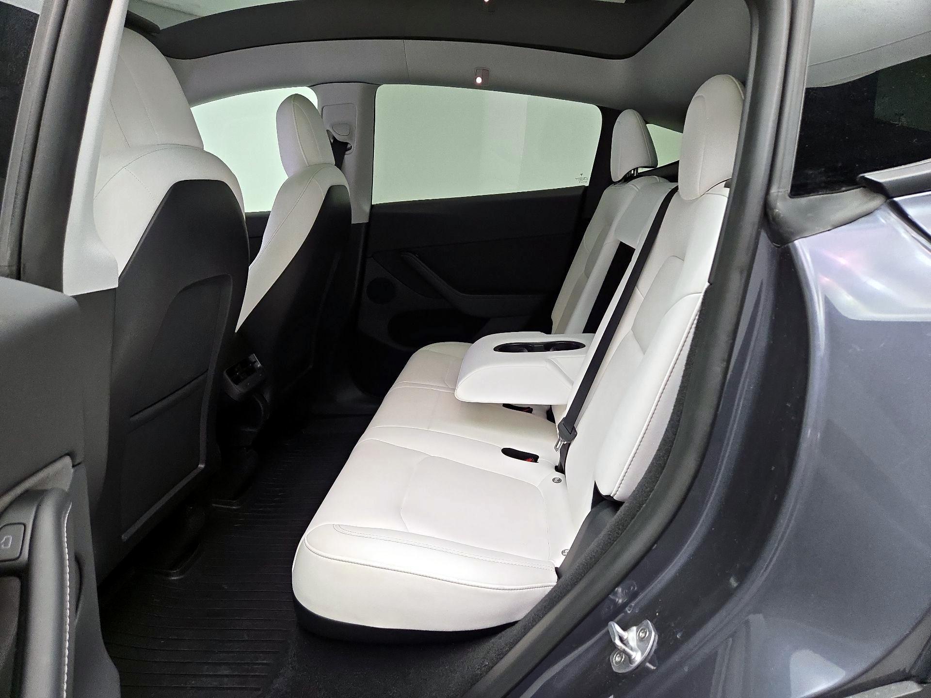 Thumbnail: 2023 Tesla Model Y - 20
