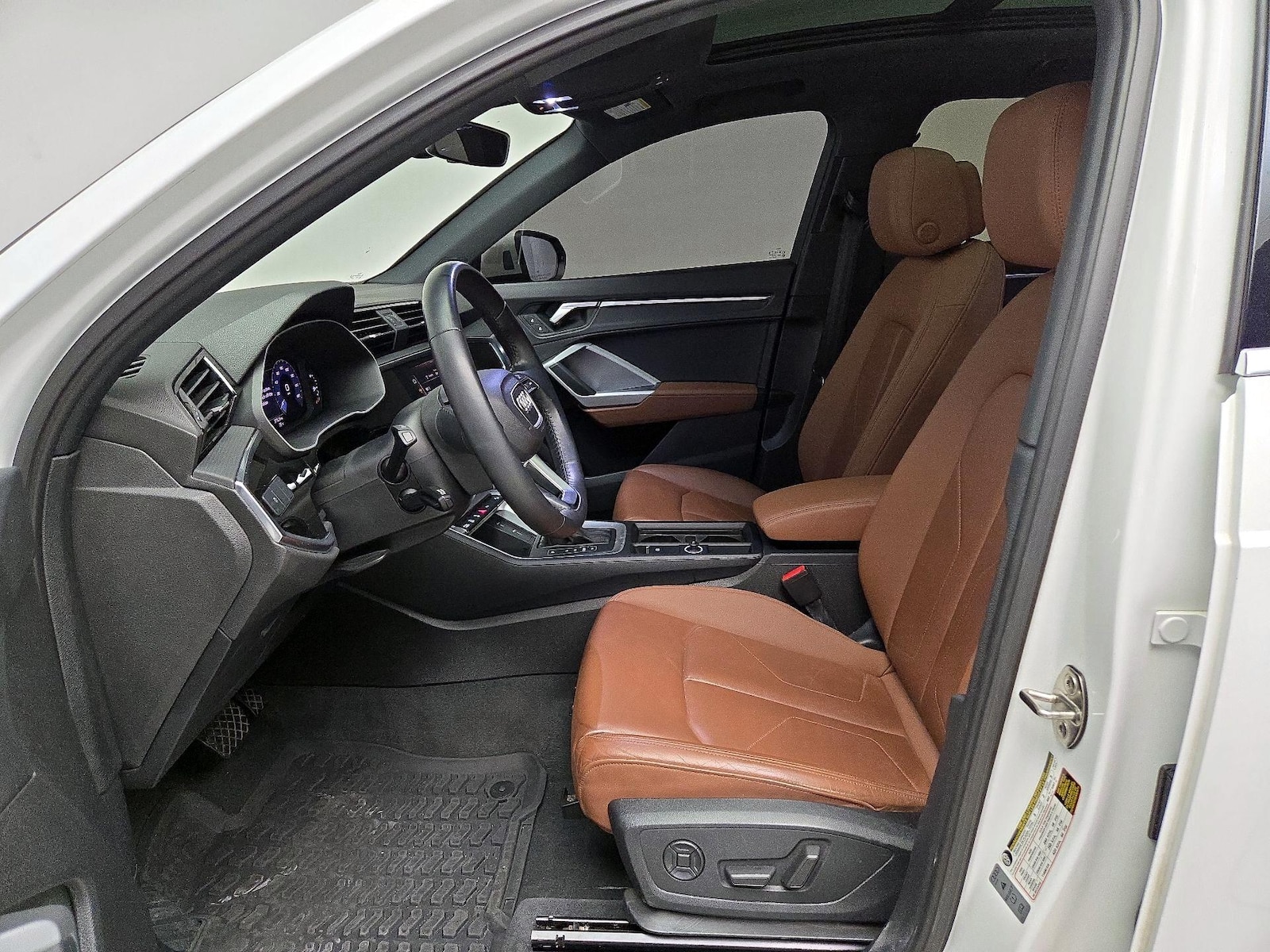 2020 Audi Q3 Premium - Photo 12