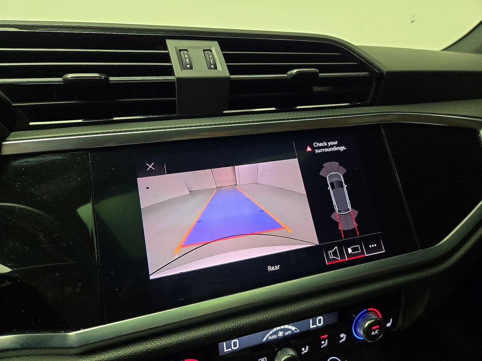 2020 Audi Q3 Premium - Photo 15