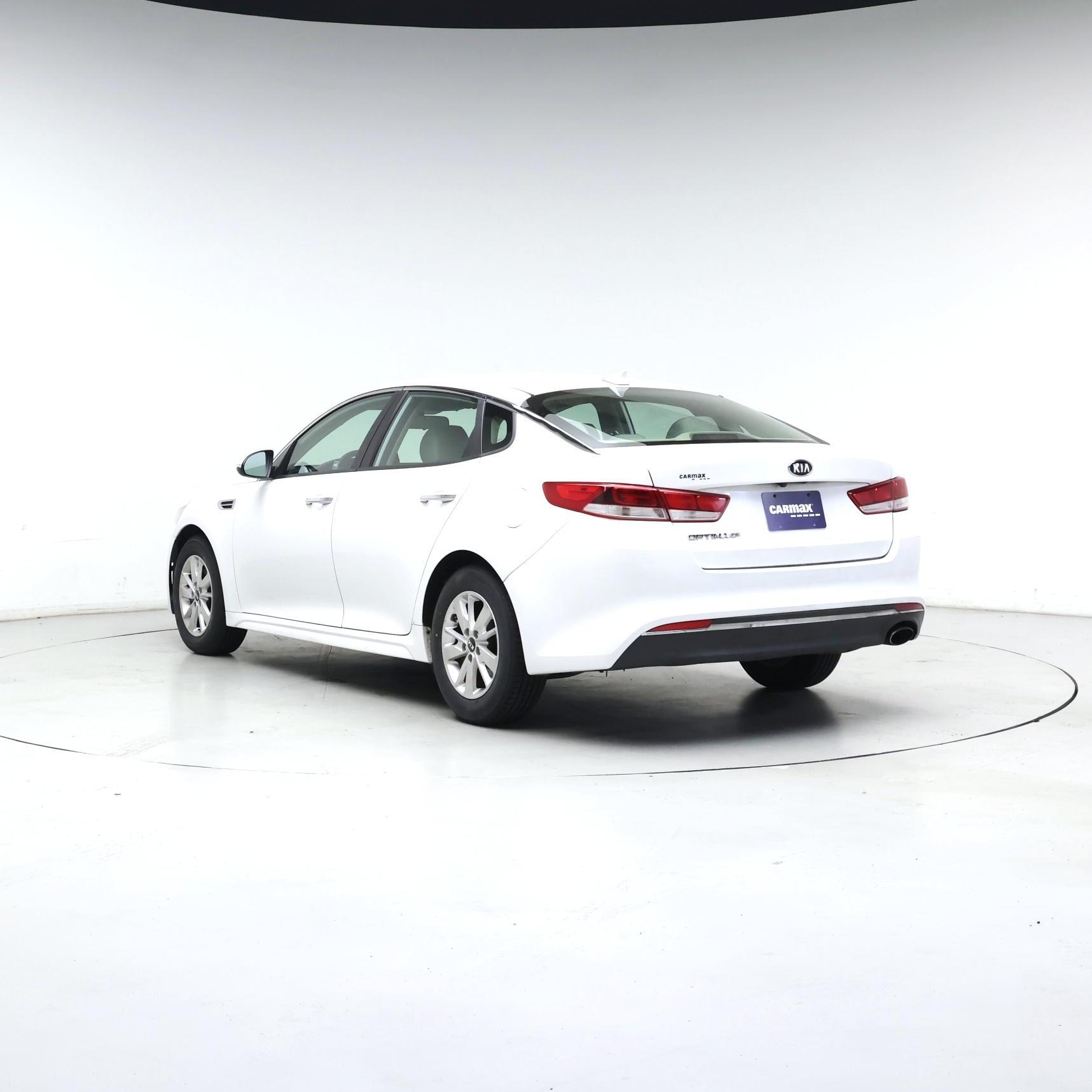 Thumbnail: 2017 Kia Optima - 2