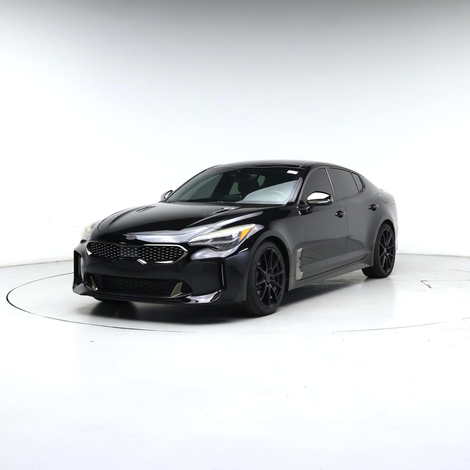 Thumbnail: 2018 Kia Stinger - 4