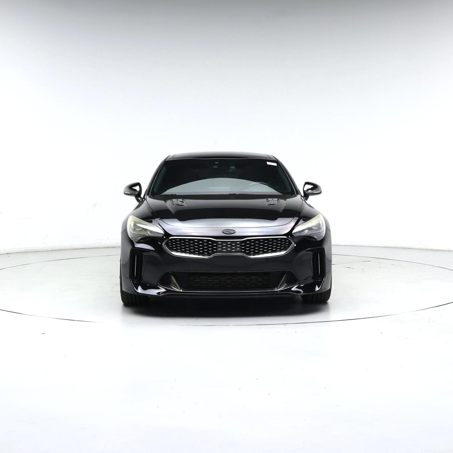 Thumbnail: 2018 Kia Stinger - 5