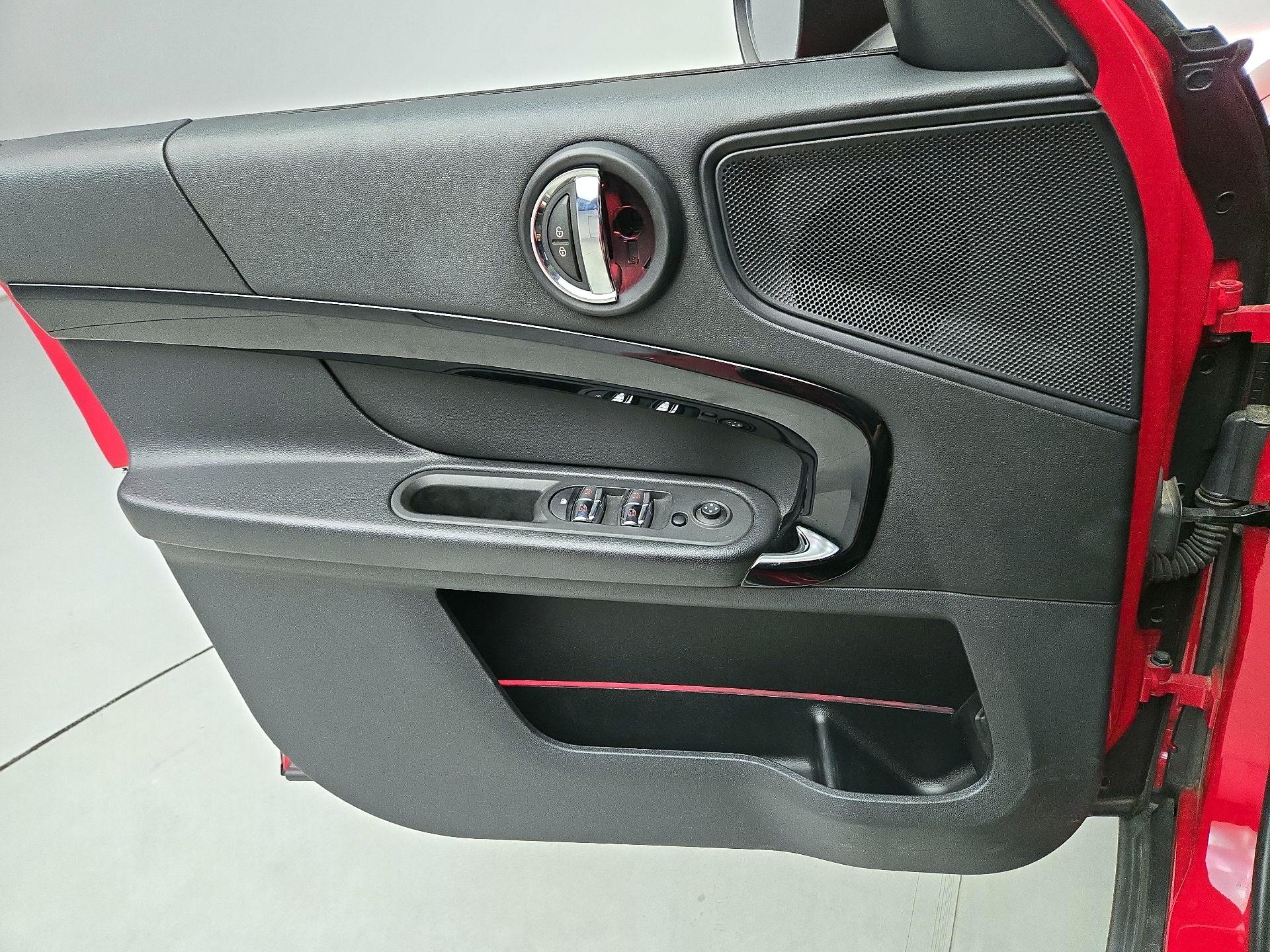 Thumbnail: 2019 MINI Cooper Countryman - 12