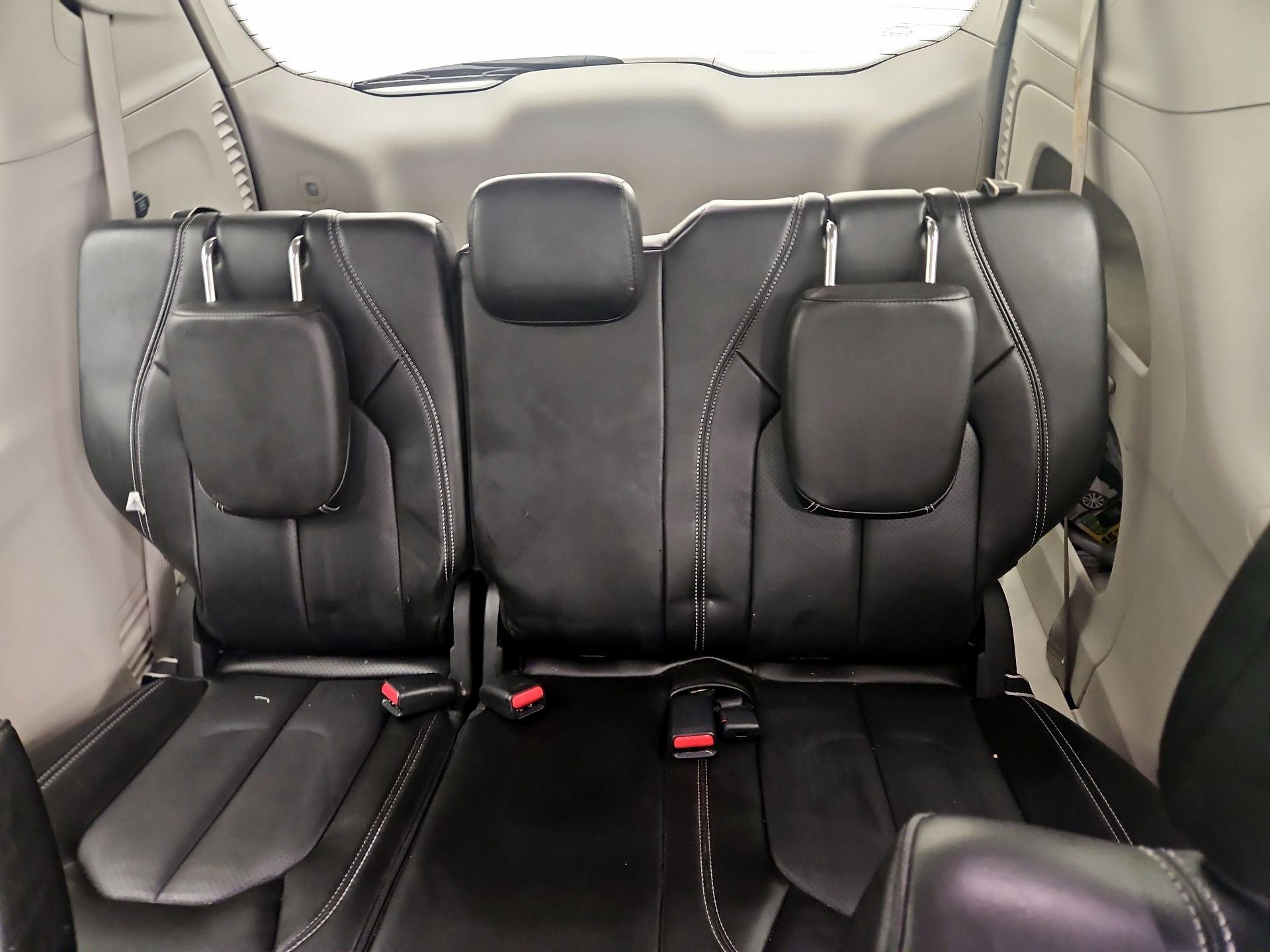 Thumbnail: 2023 Chrysler Pacifica - 20