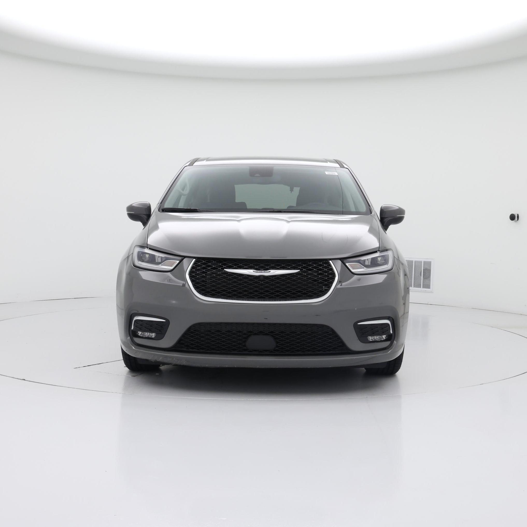 Thumbnail: 2023 Chrysler Pacifica - 5
