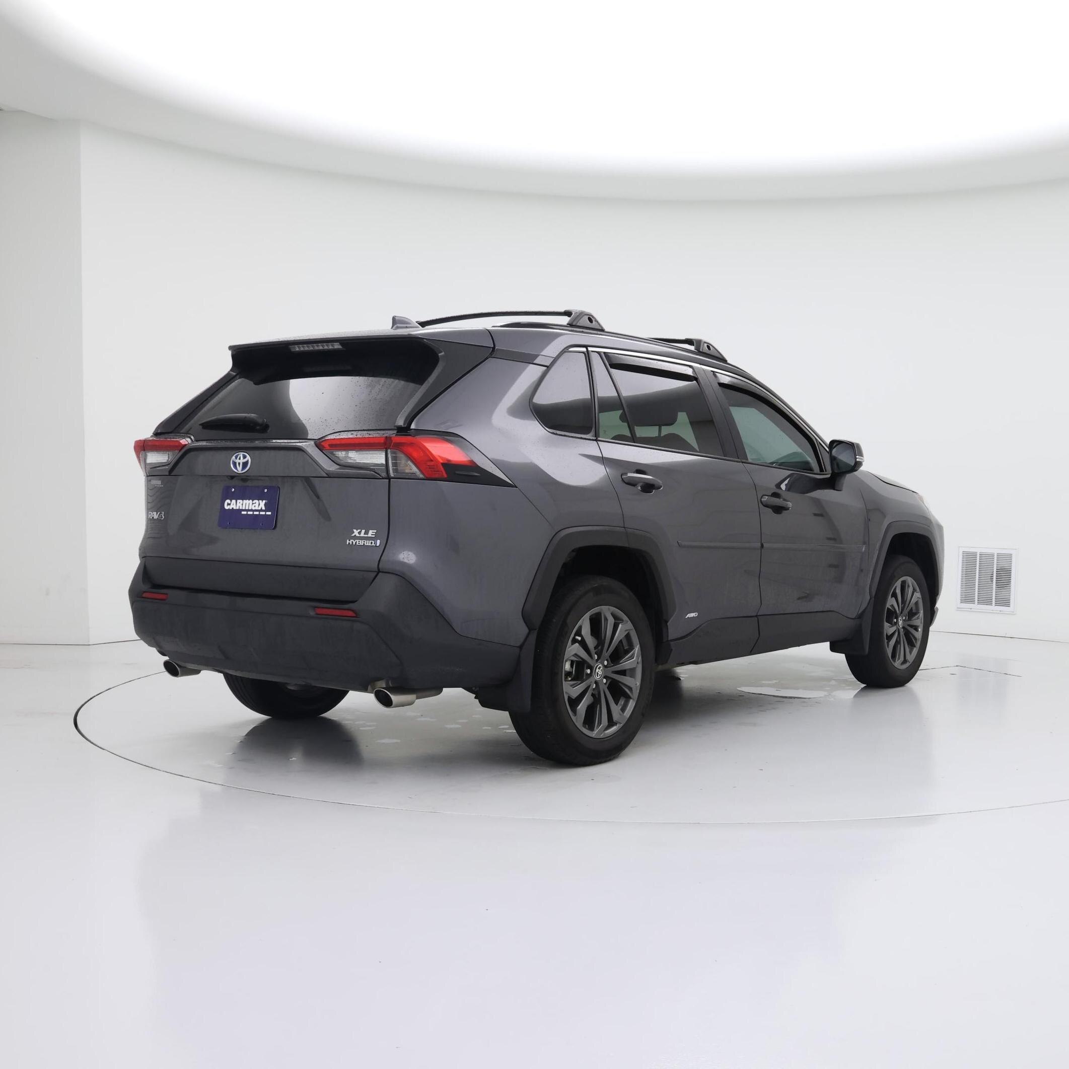 Thumbnail: 2024 Toyota RAV4 - 8