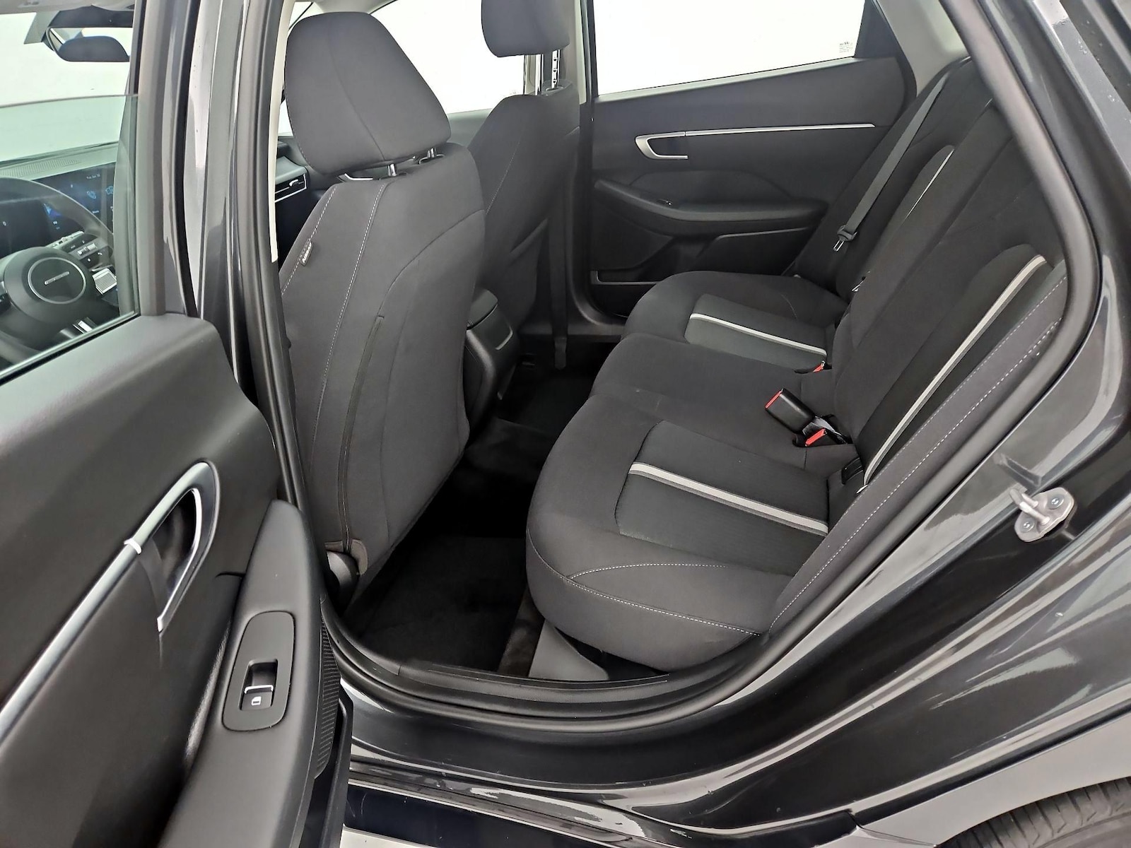 2025 Hyundai Sonata SEL - Photo 20