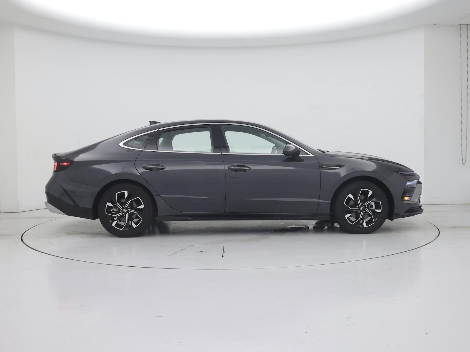 2025 Hyundai Sonata SEL - Photo 8