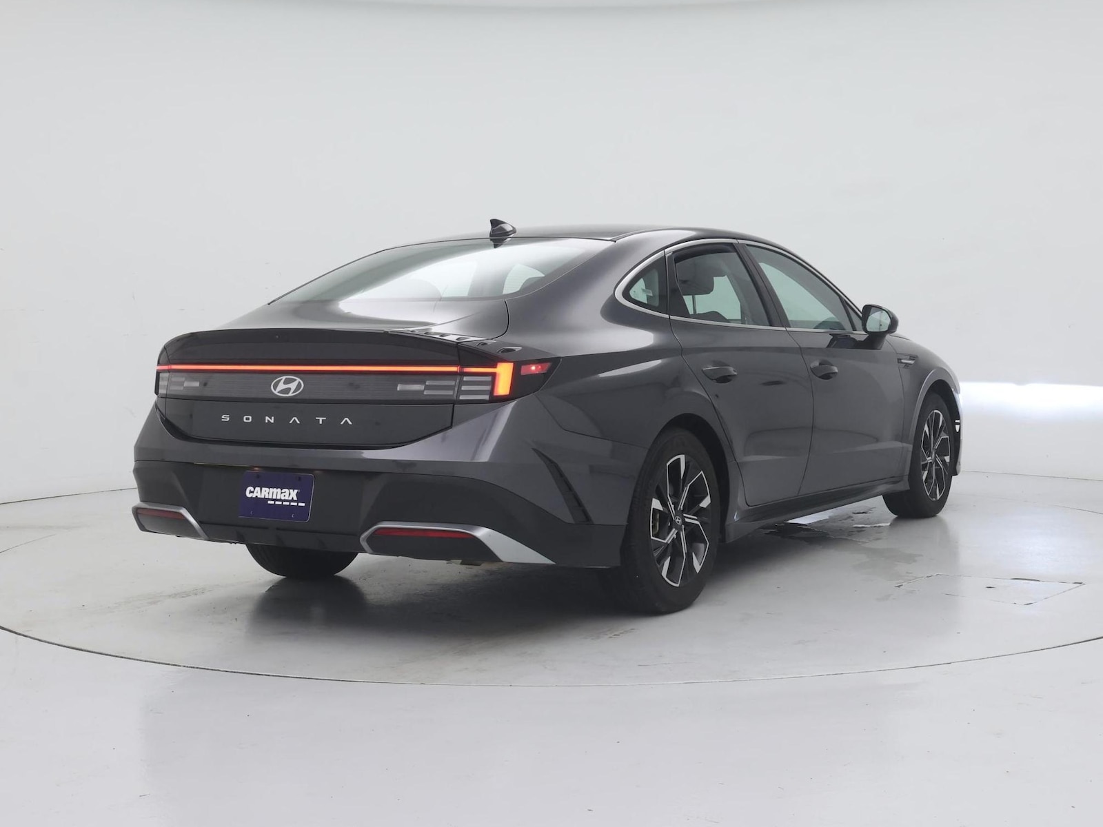 2025 Hyundai Sonata SEL - Photo 9