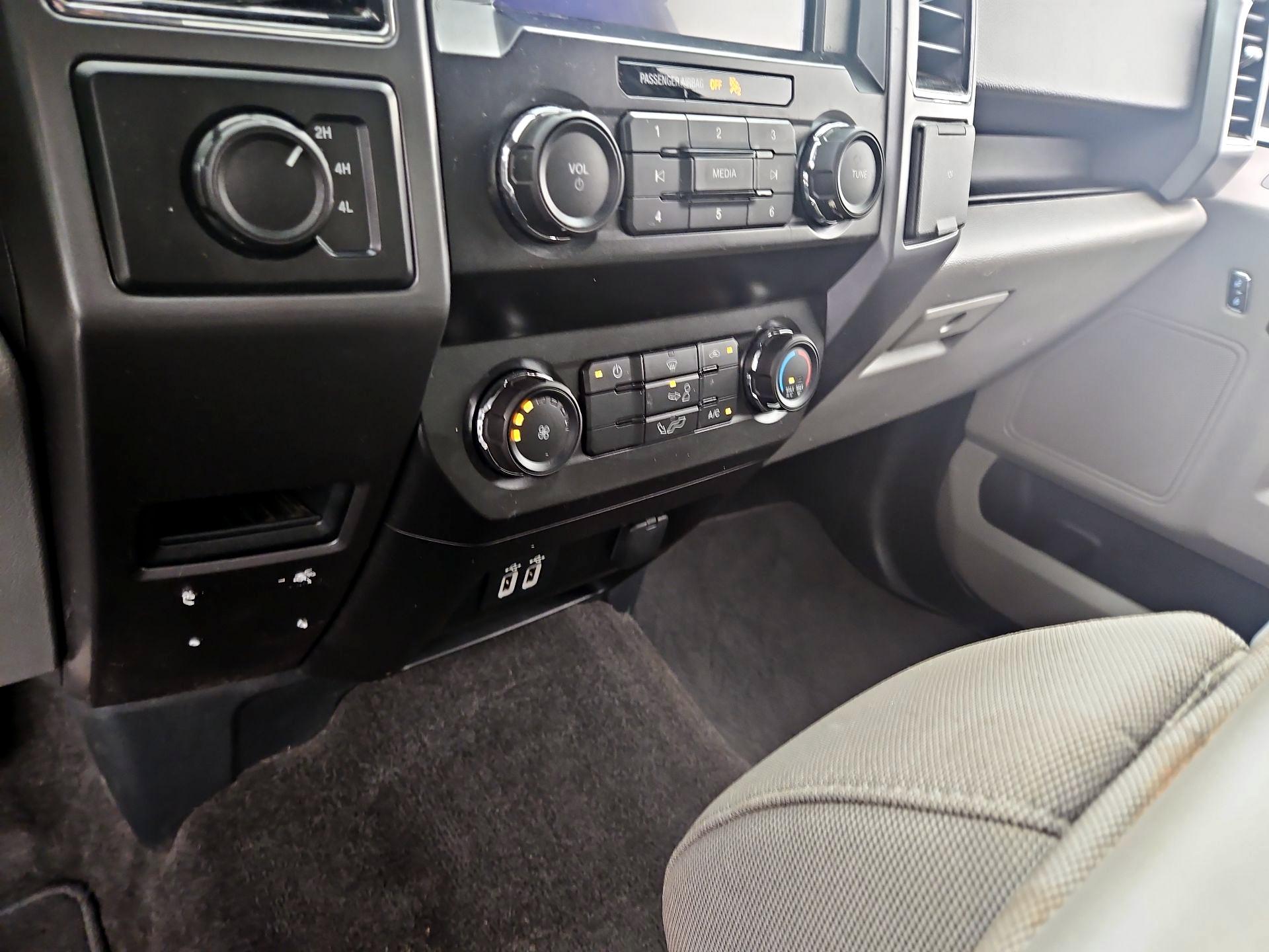 Thumbnail: 2020 Ford F-150 - 16