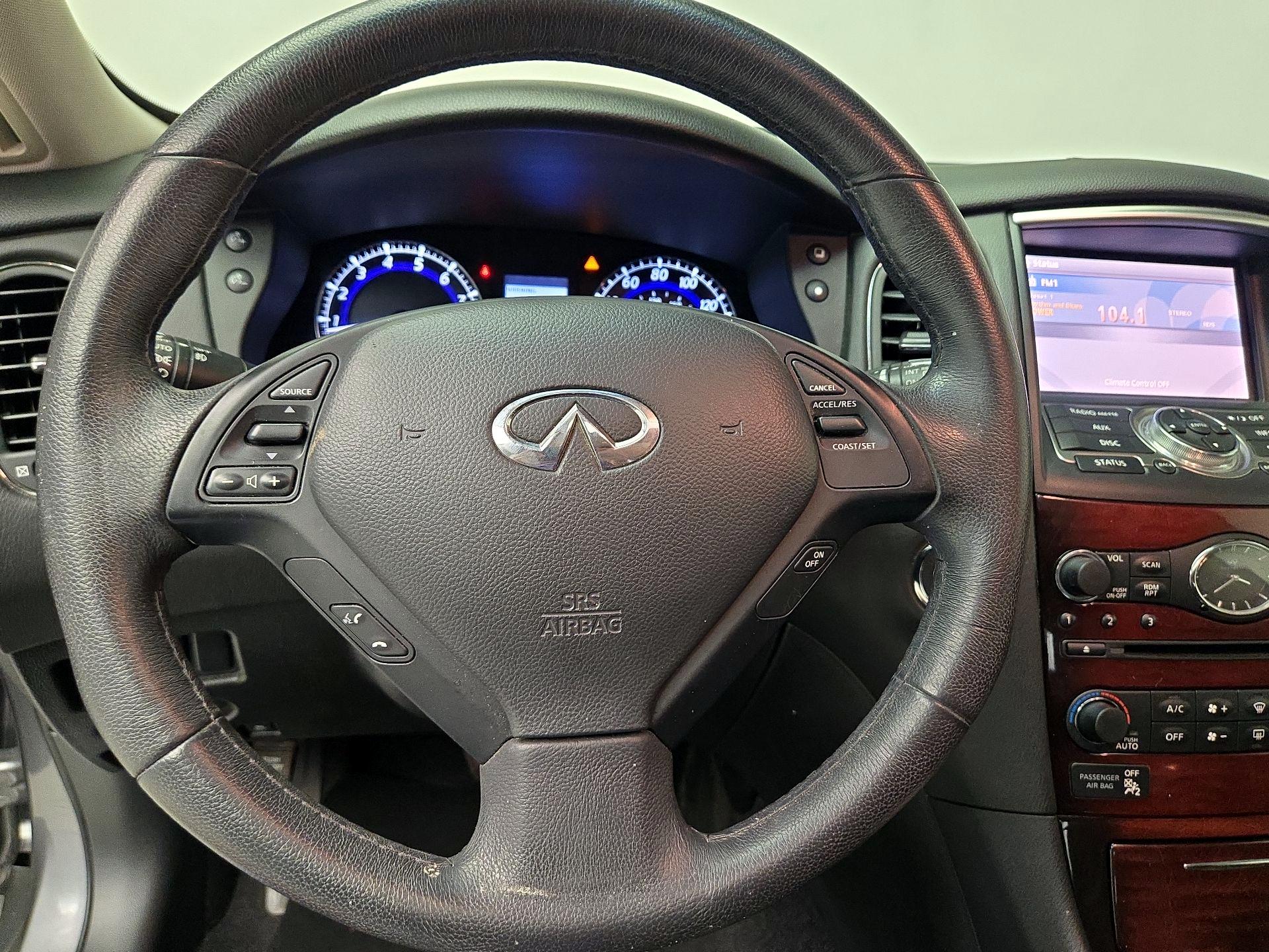 Thumbnail: 2017 INFINITI QX50 - 10