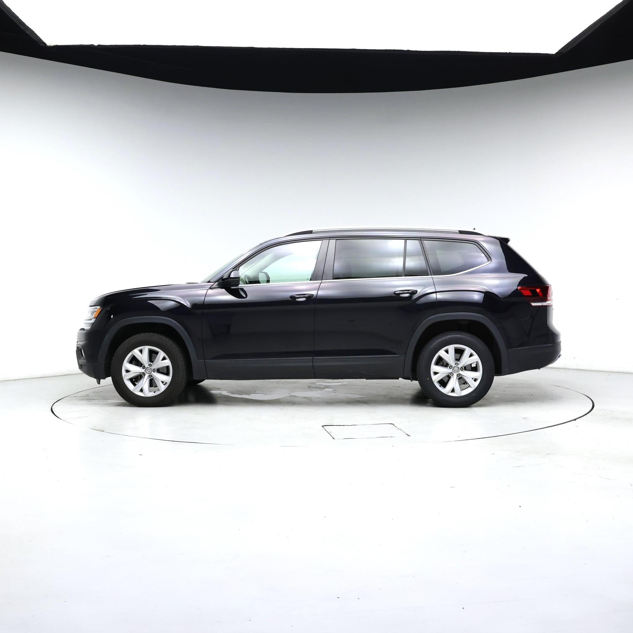 Thumbnail: 2018 Volkswagen Atlas - 3