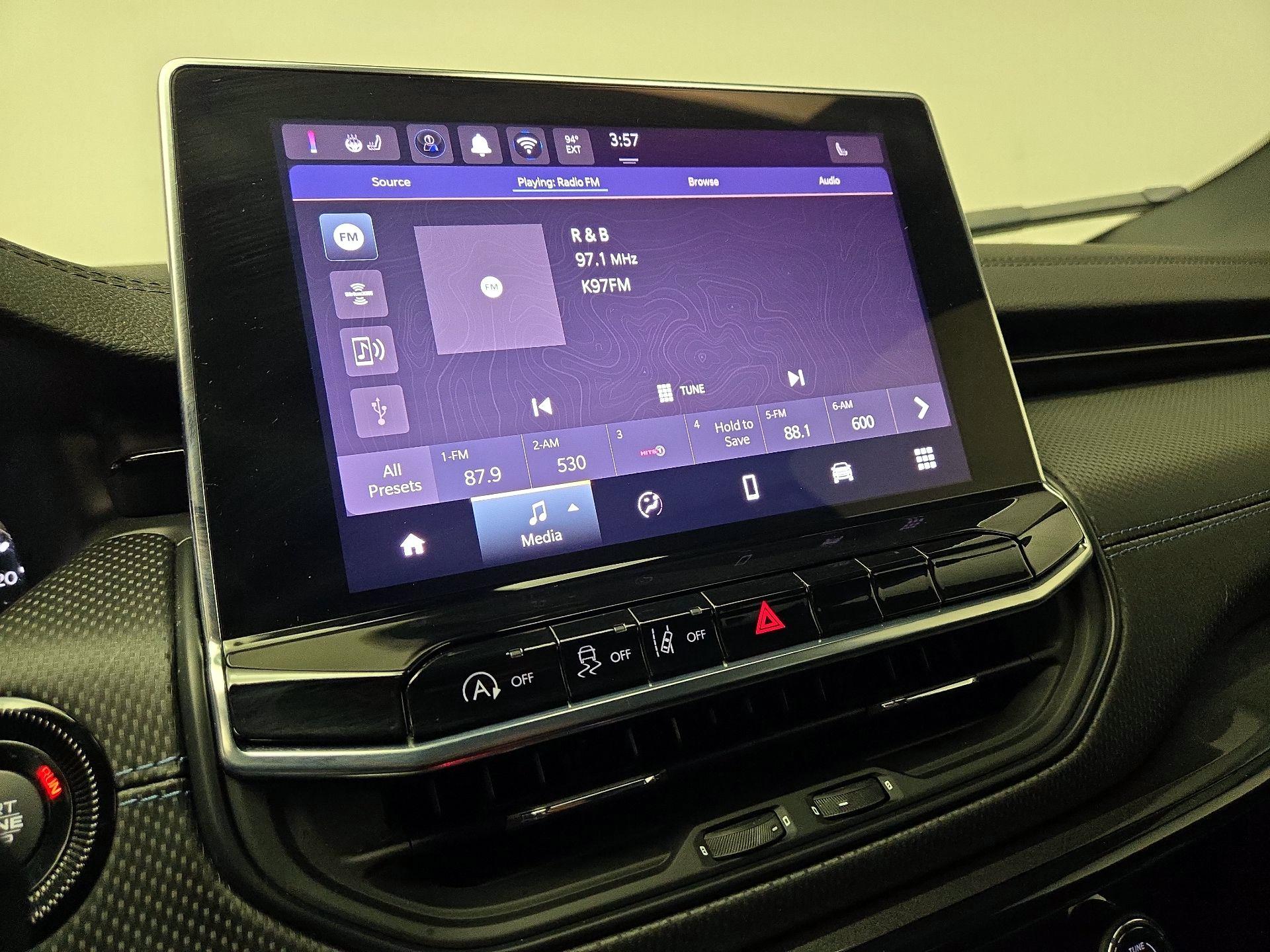 Thumbnail: 2025 Jeep Compass - 15