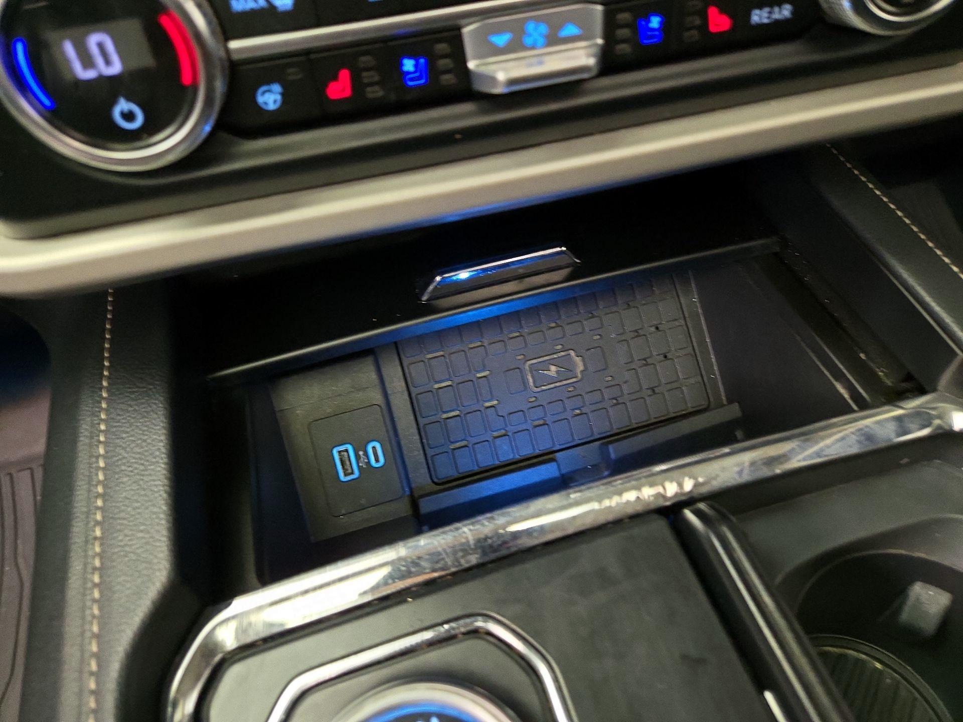 Thumbnail: 2024 Ford Expedition MAX - 19