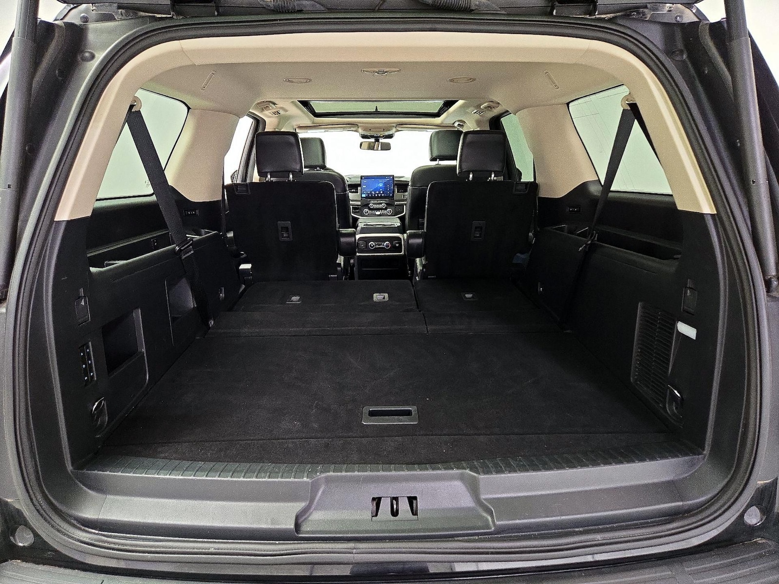 2024 Ford Expedition XLT - Photo 25