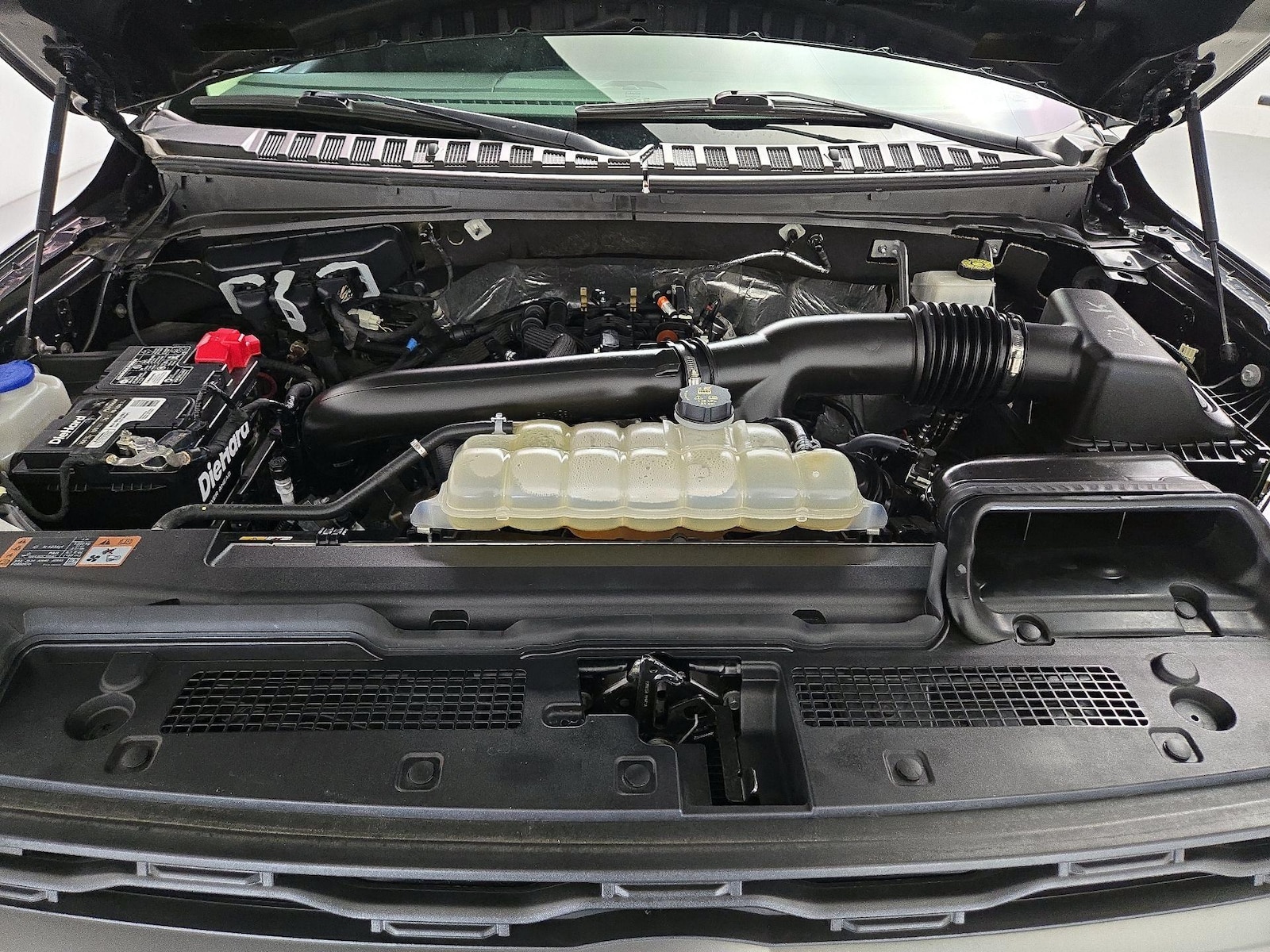 2024 Ford Expedition XLT - Photo 26