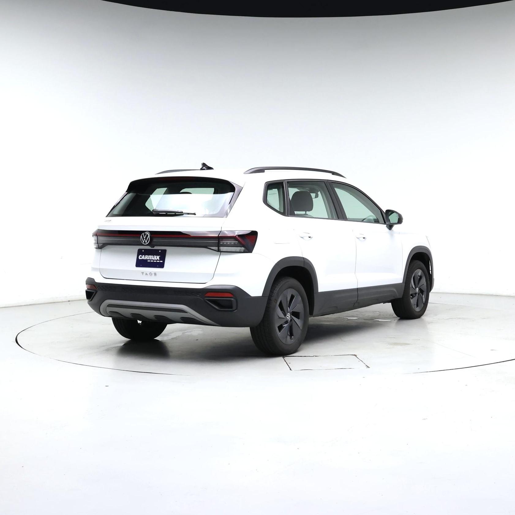 Thumbnail: 2025 Volkswagen Taos - 8