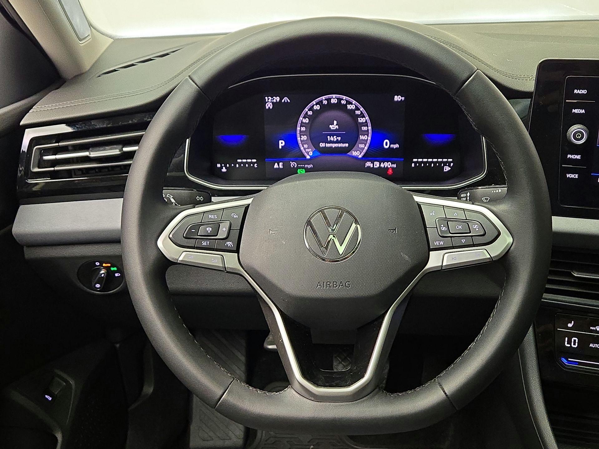 Thumbnail: 2025 Volkswagen Jetta - 10