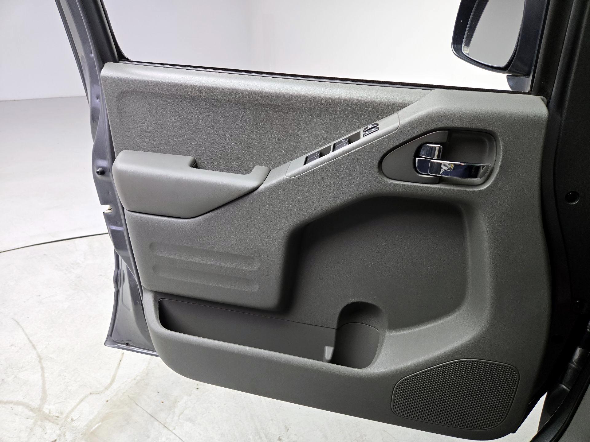 Thumbnail: 2020 Nissan Frontier - 12