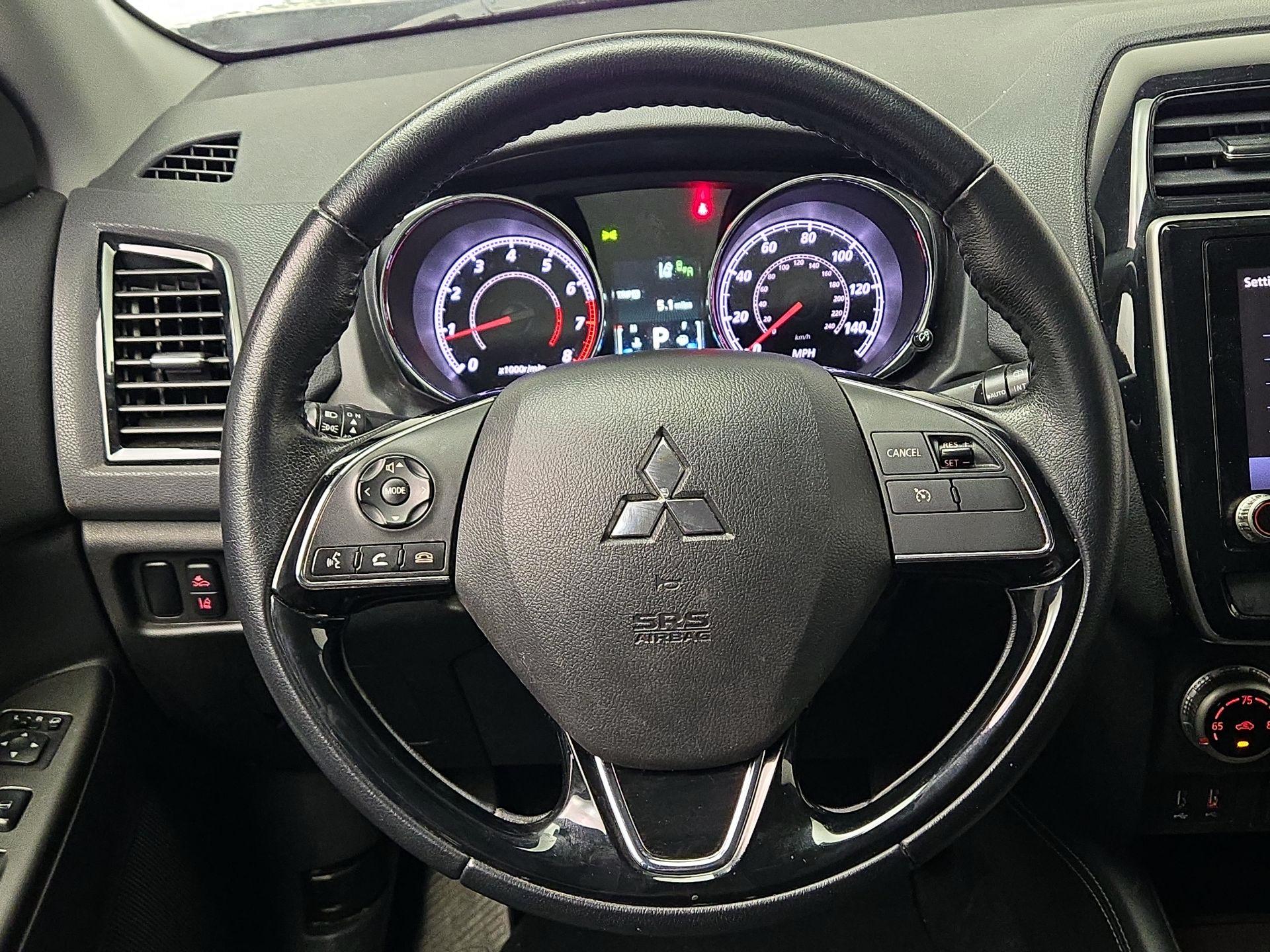 Thumbnail: 2021 Mitsubishi Outlander Sport - 10