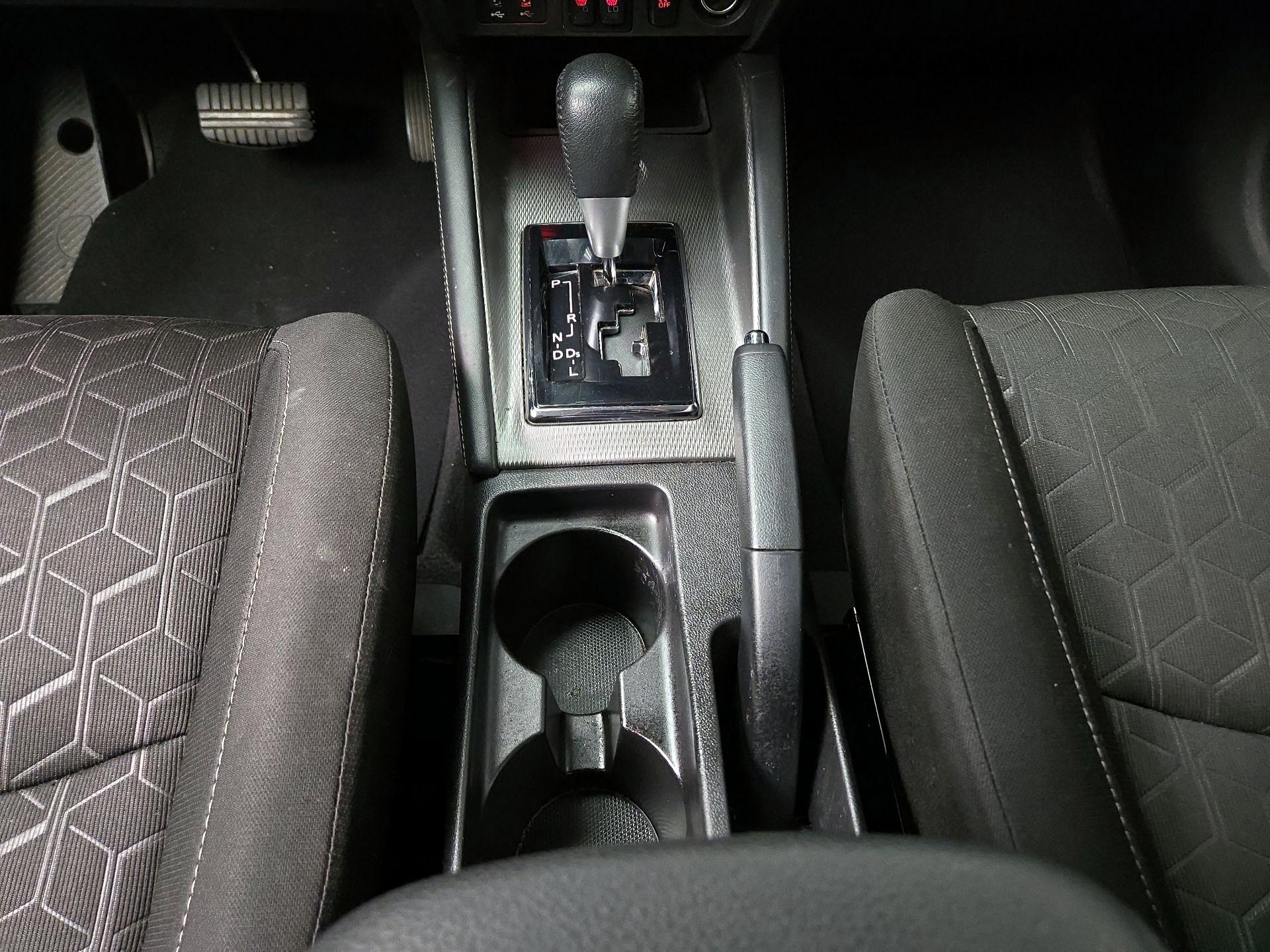 Thumbnail: 2021 Mitsubishi Outlander Sport - 17