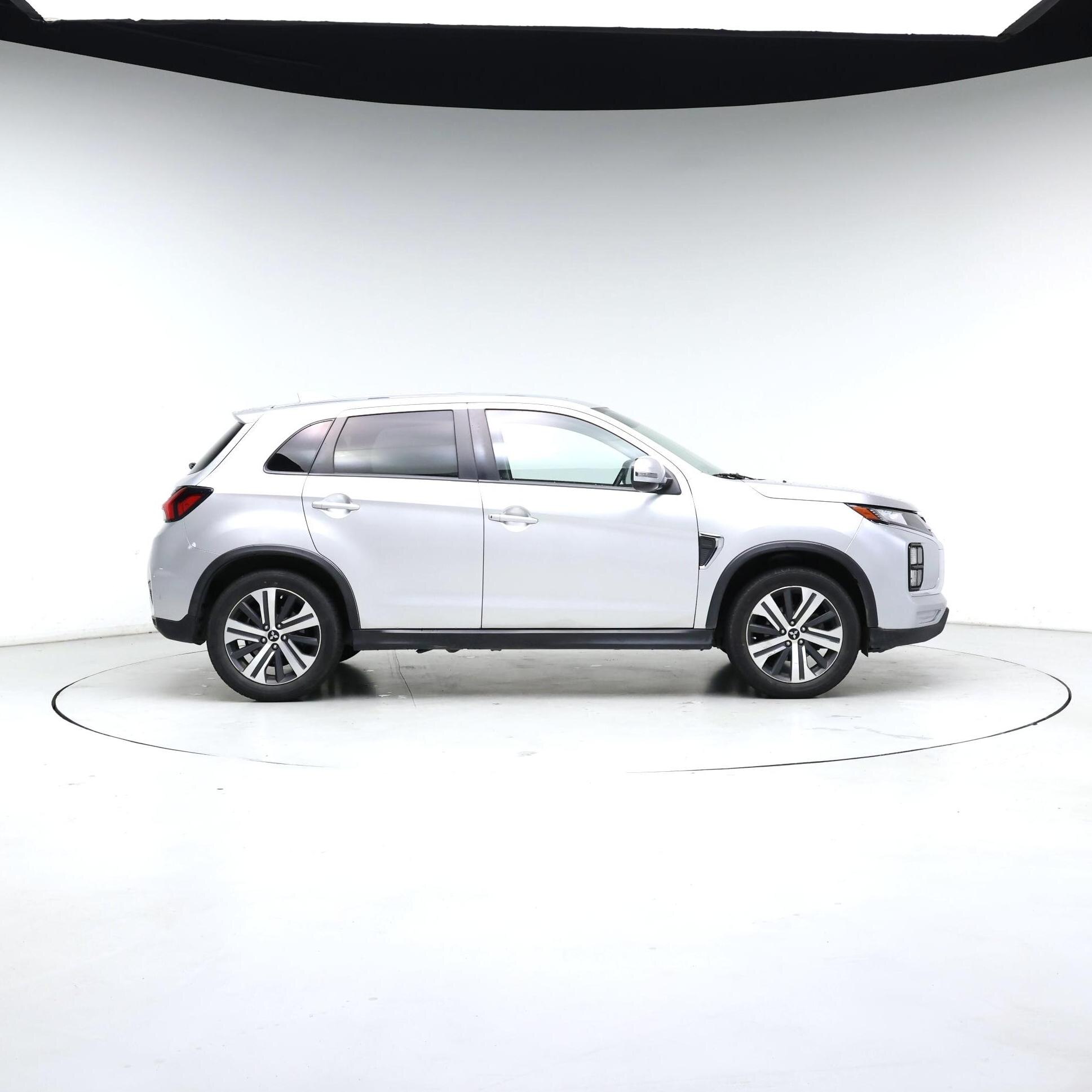 Thumbnail: 2021 Mitsubishi Outlander Sport - 7