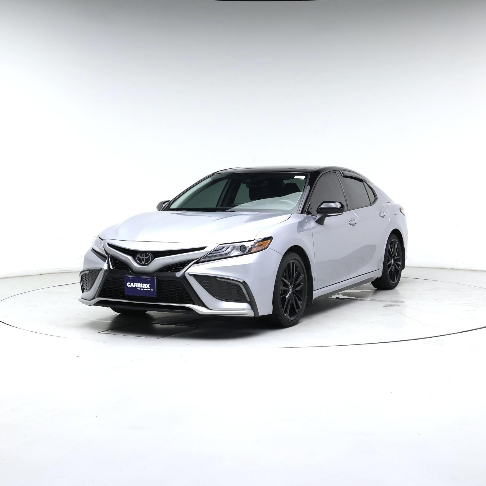 Thumbnail: 2023 Toyota Camry - 4