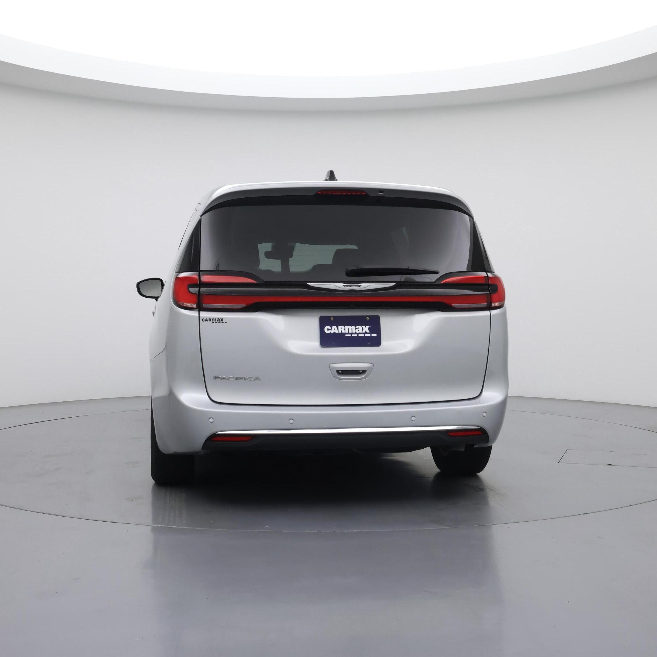 Thumbnail: 2024 Chrysler Pacifica - 6