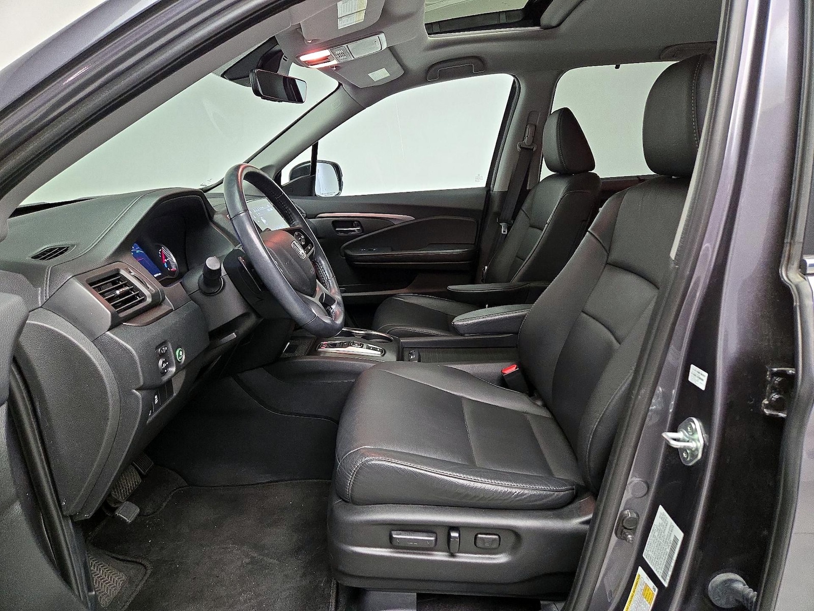 2022 Honda Pilot SE - Photo 12