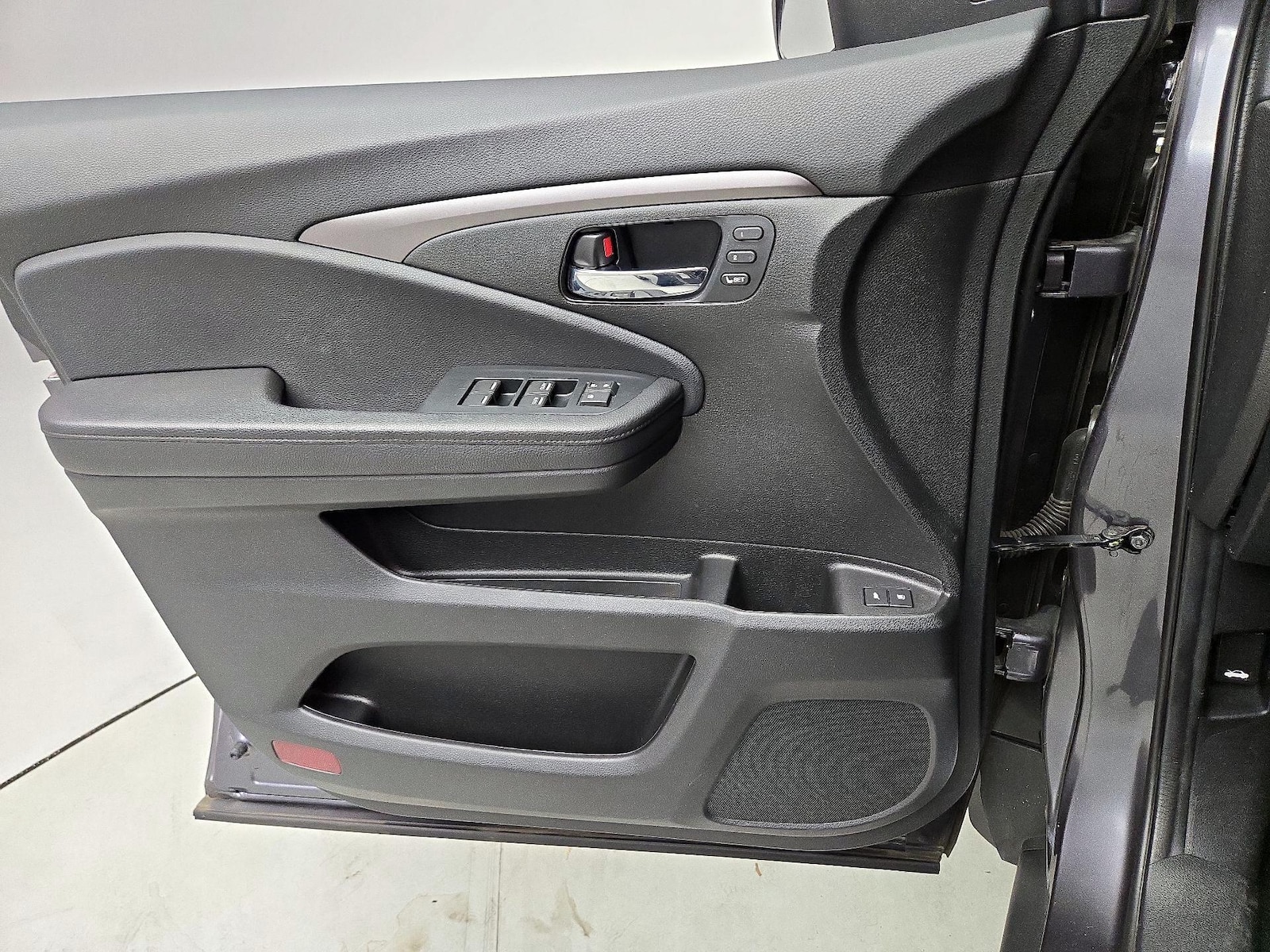 2022 Honda Pilot SE - Photo 13