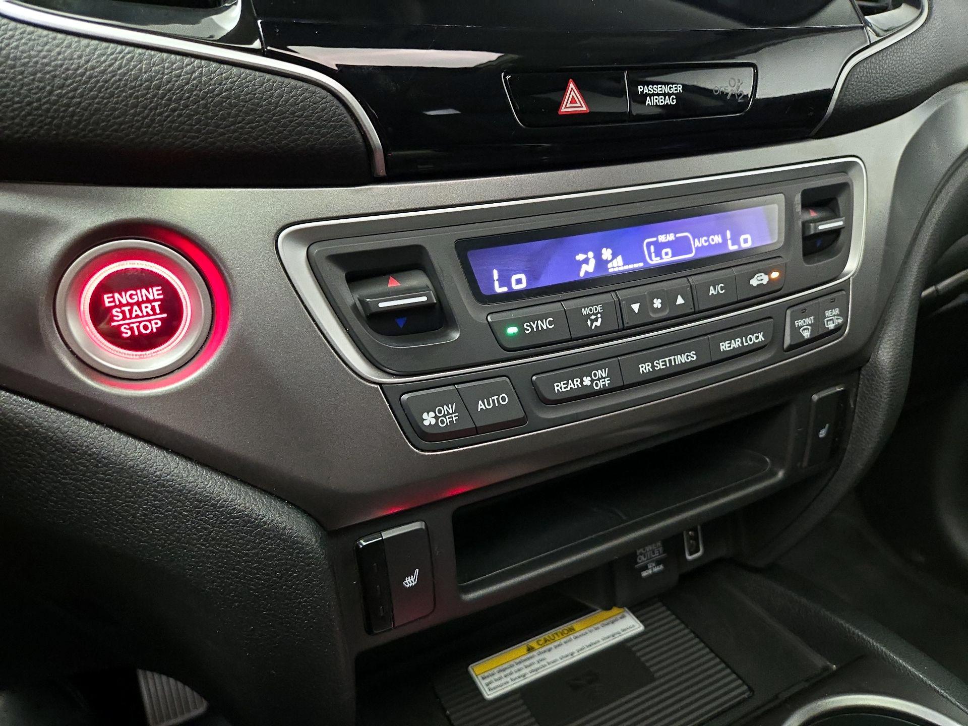 Thumbnail: 2022 Honda Pilot - 16