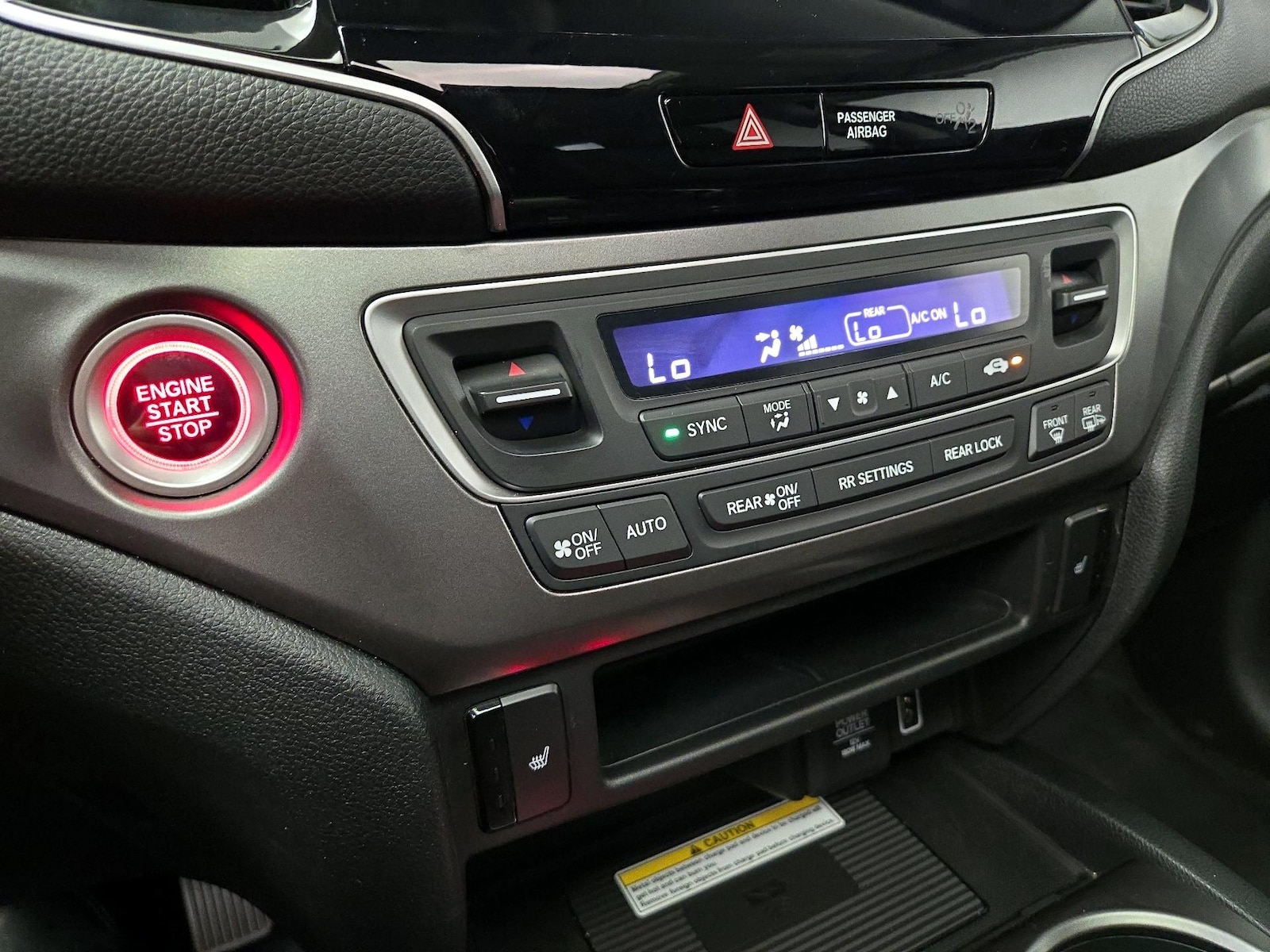 2022 Honda Pilot SE - Photo 17