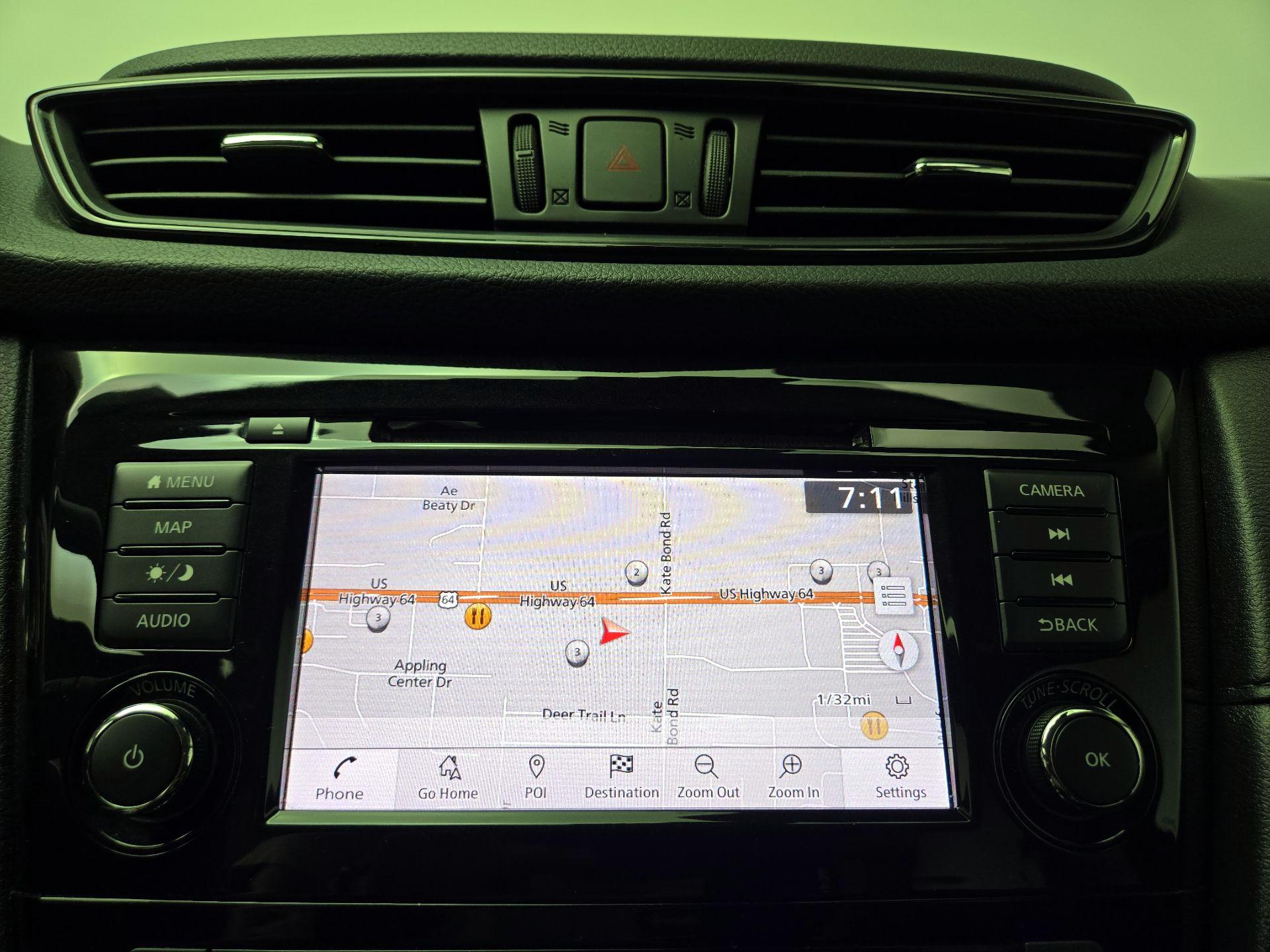 Thumbnail: 2019 Nissan Rogue - 14