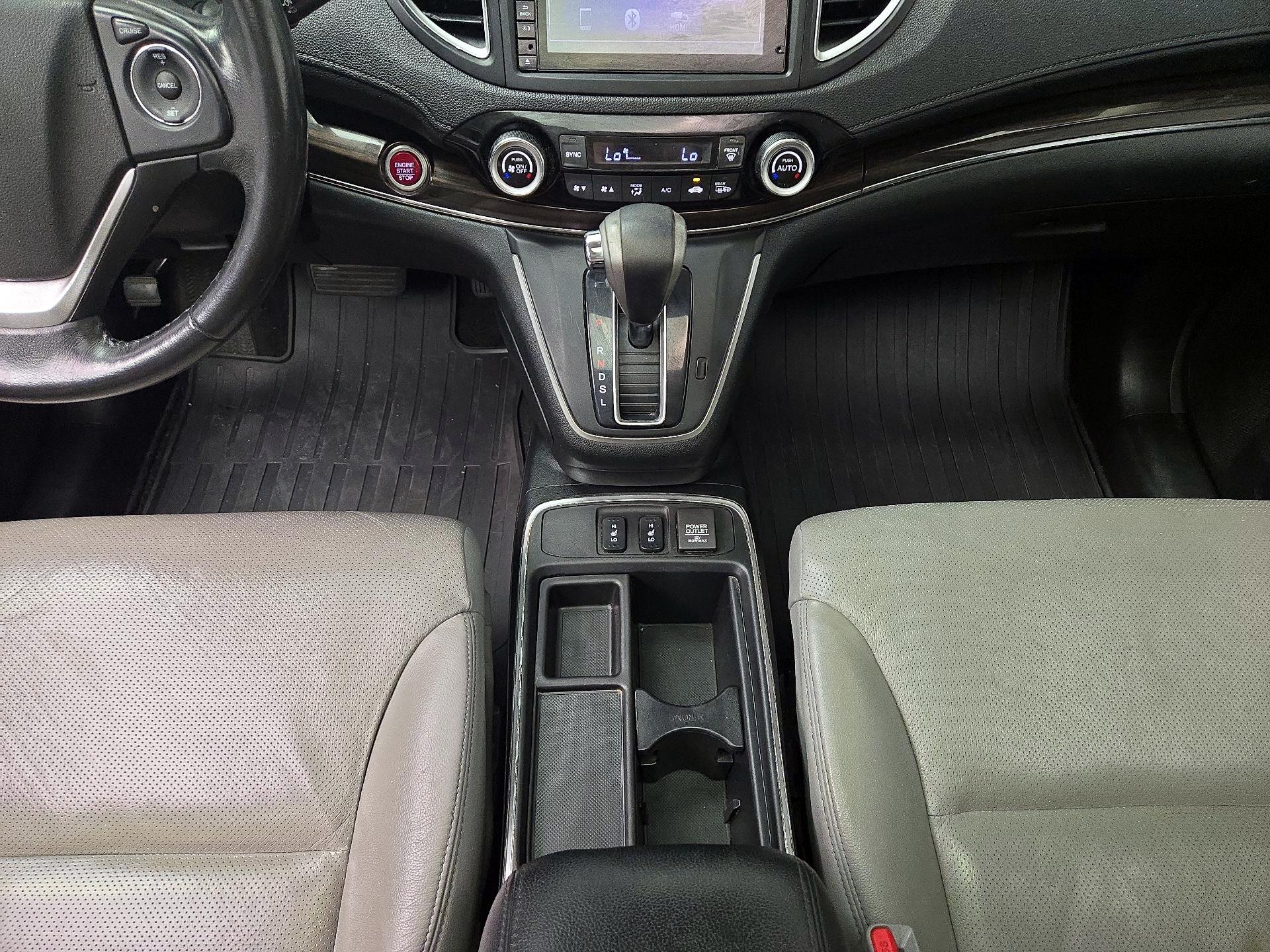 Thumbnail: 2016 Honda CR-V - 17
