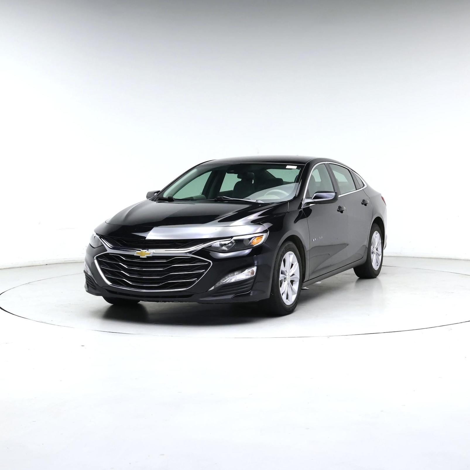 Thumbnail: 2024 Chevrolet Malibu - 4