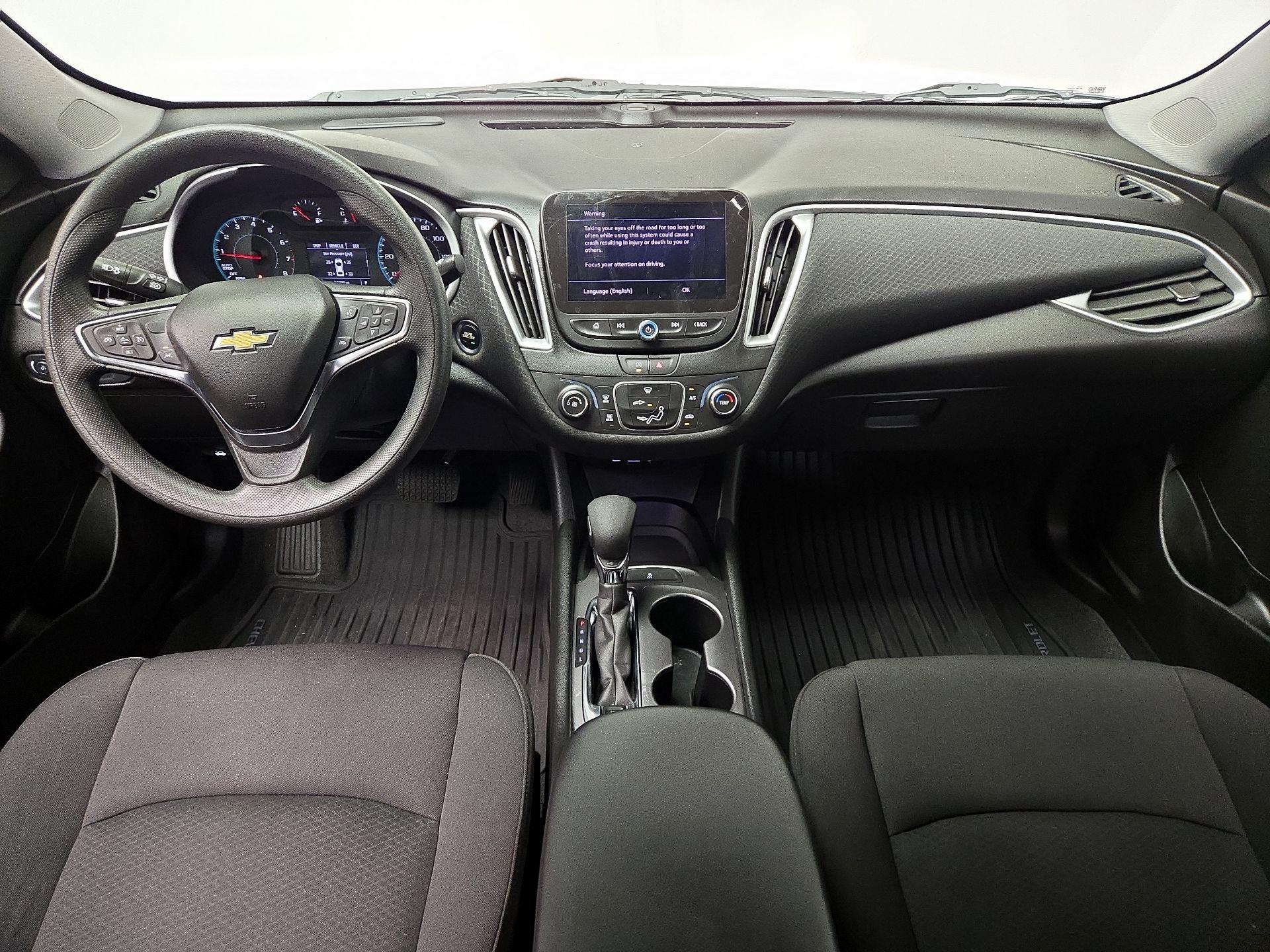 Thumbnail: 2024 Chevrolet Malibu - 9