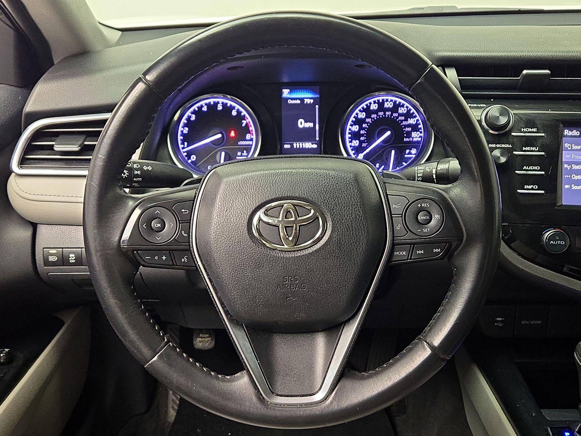 Thumbnail: 2018 Toyota Camry - 10