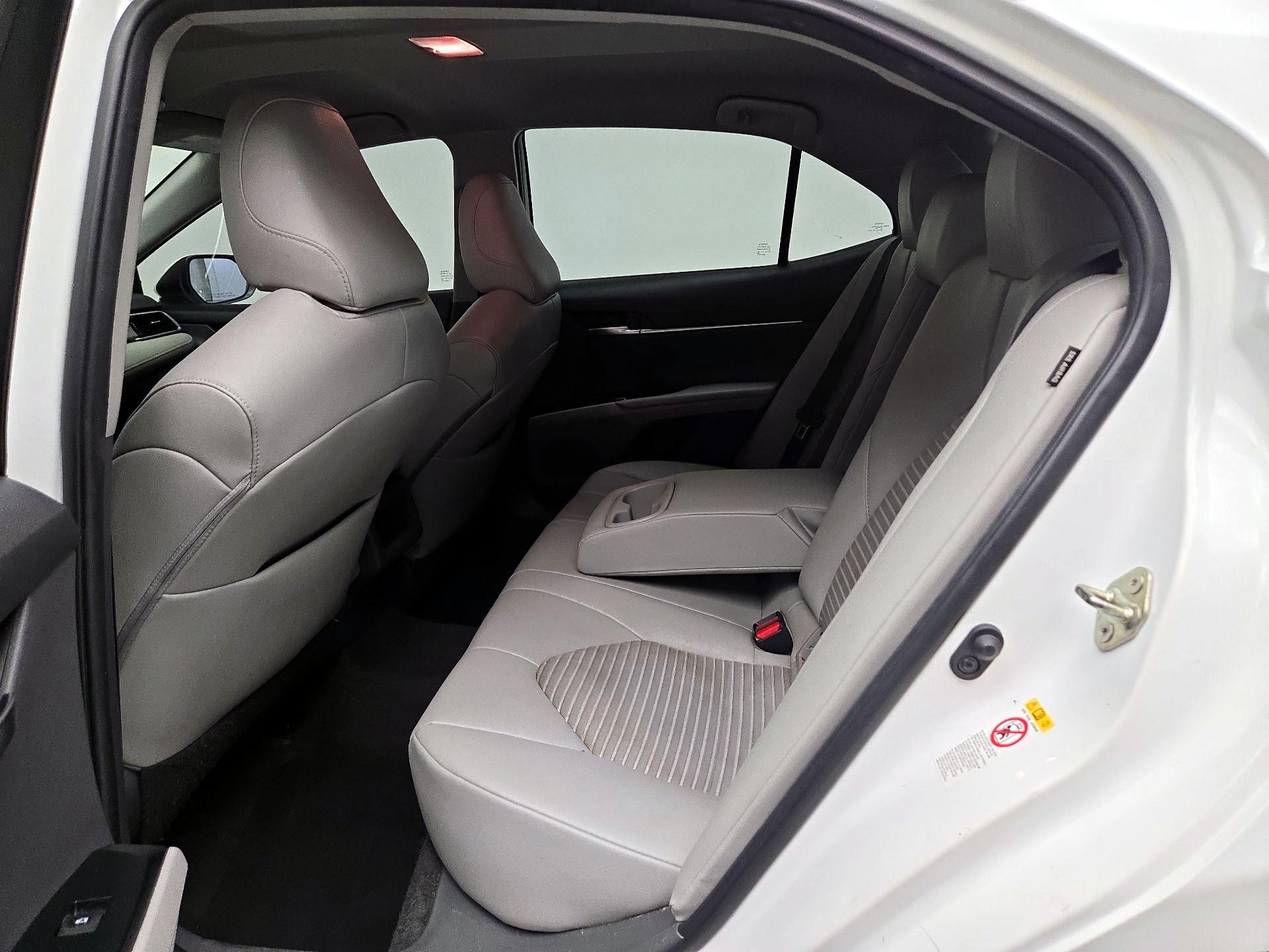 Thumbnail: 2018 Toyota Camry - 19