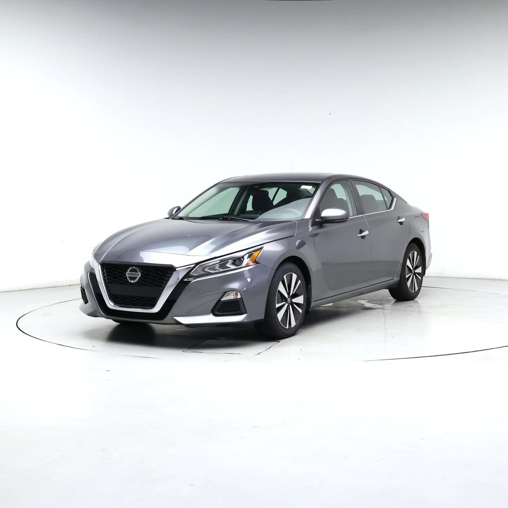 Thumbnail: 2021 Nissan Altima - 4