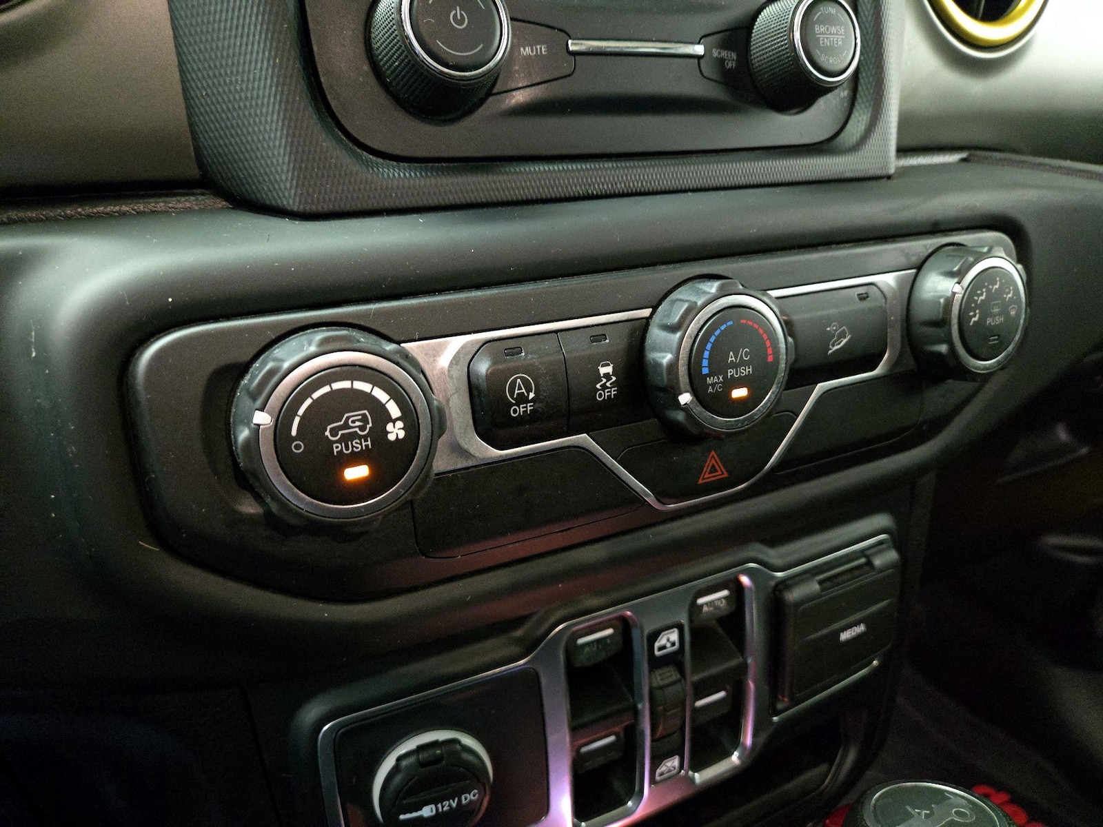 2019 Jeep Wrangler Unlimited Sport S - Photo 17