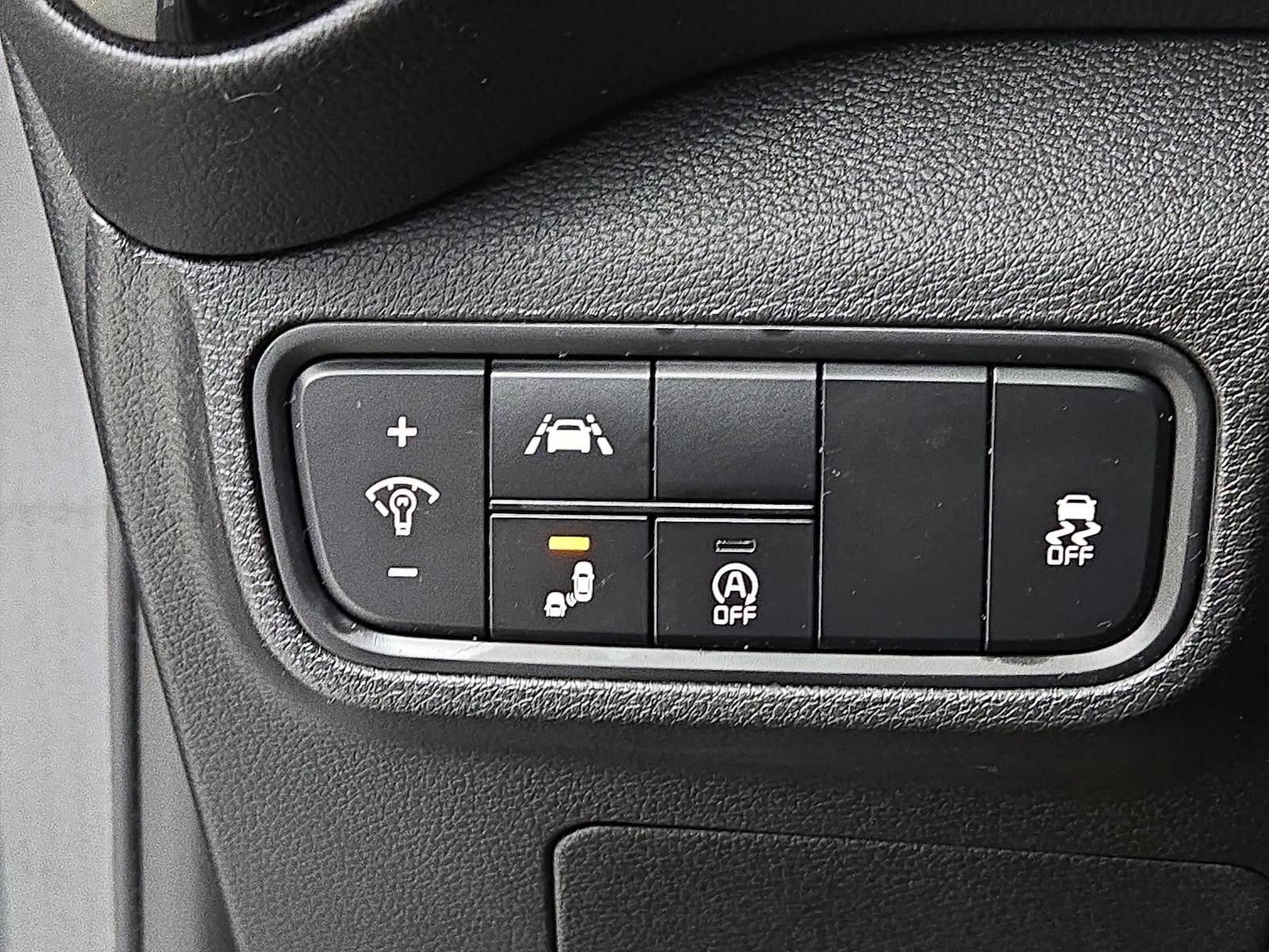 2021 Kia Soul EX - Photo 14